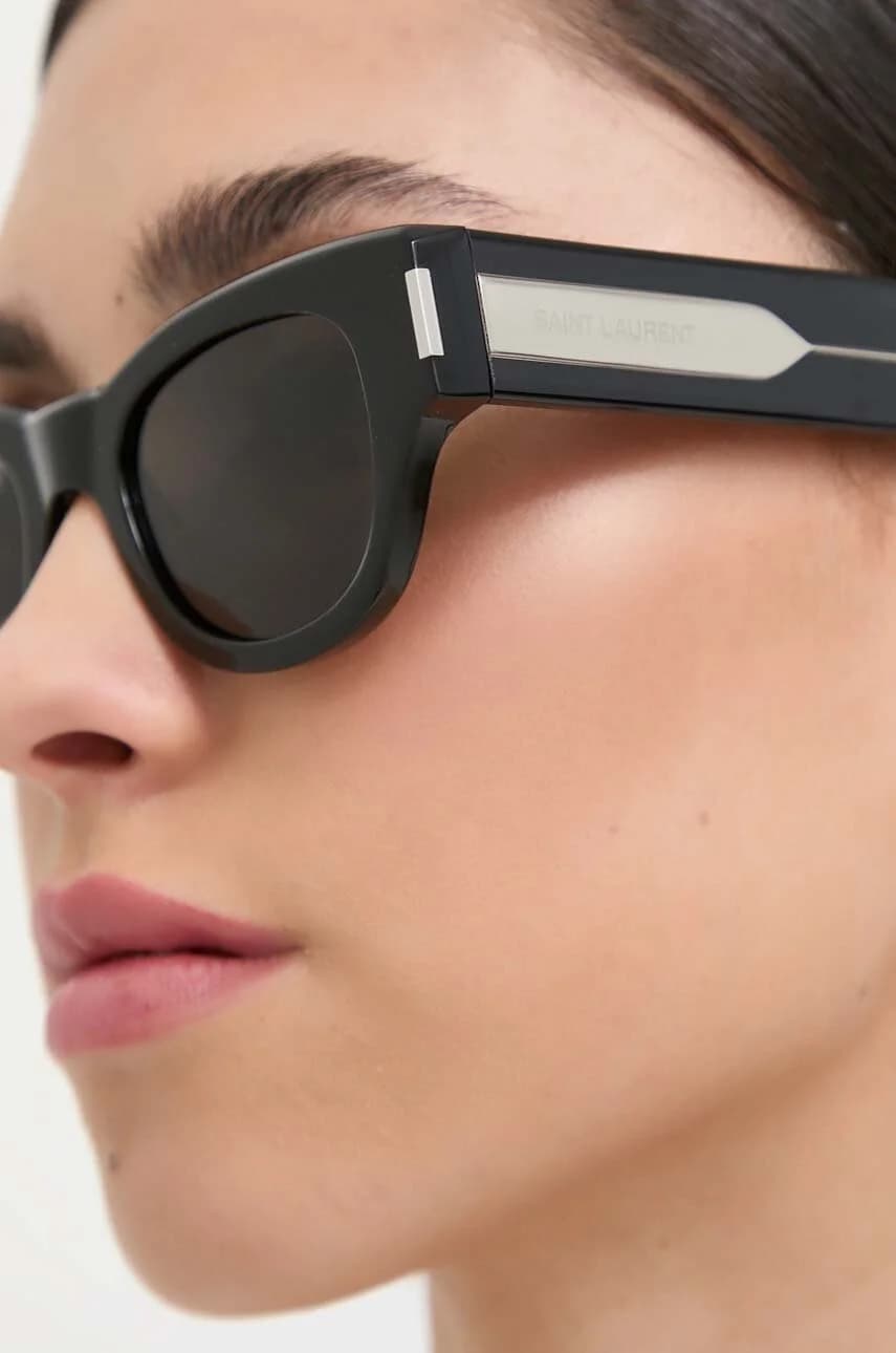 Солнцезащитные очки - фото 5