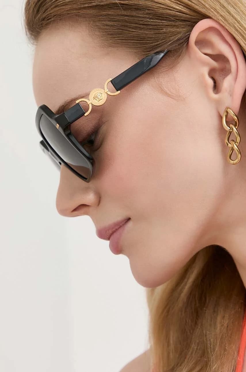 Солнцезащитные очки - фото 2