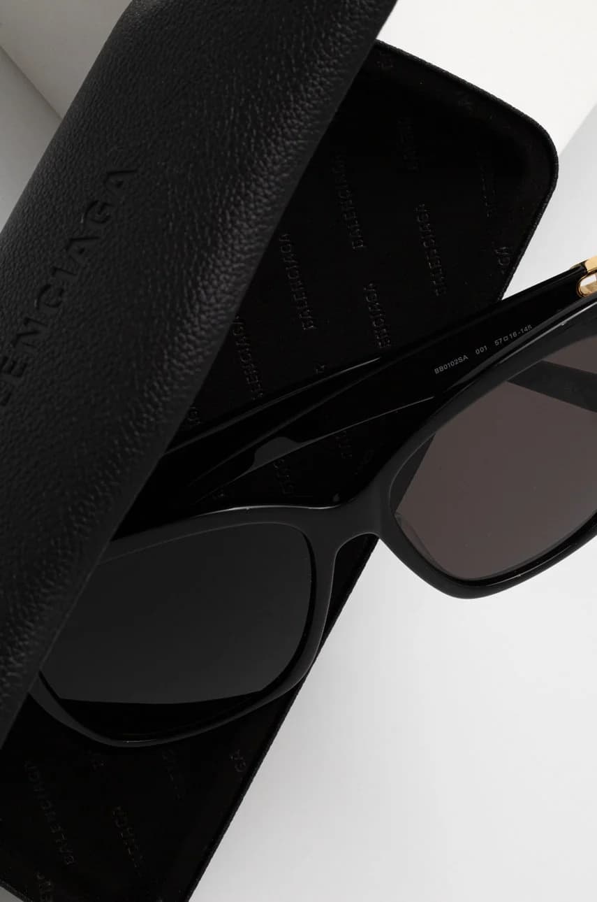 Солнцезащитные очки - фото 4