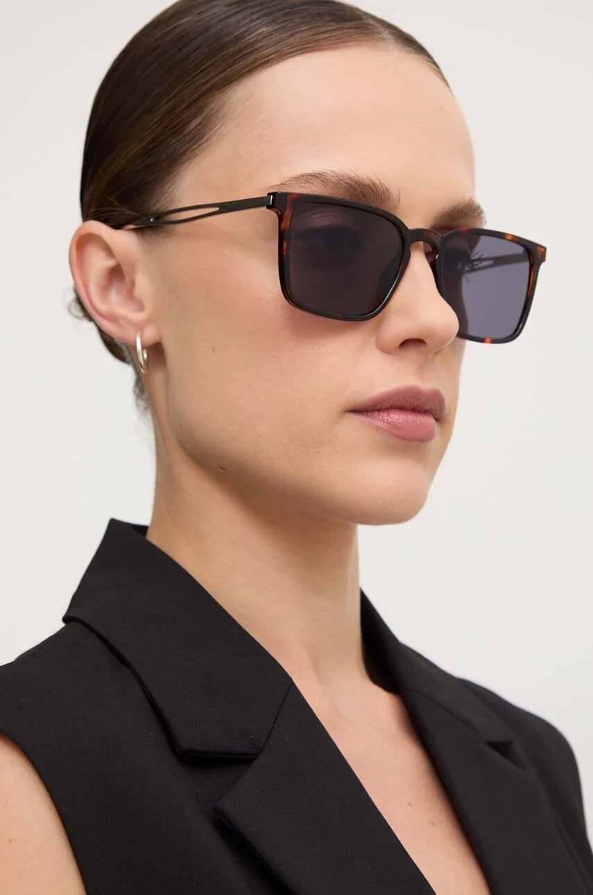 Солнцезащитные очки - фото 5