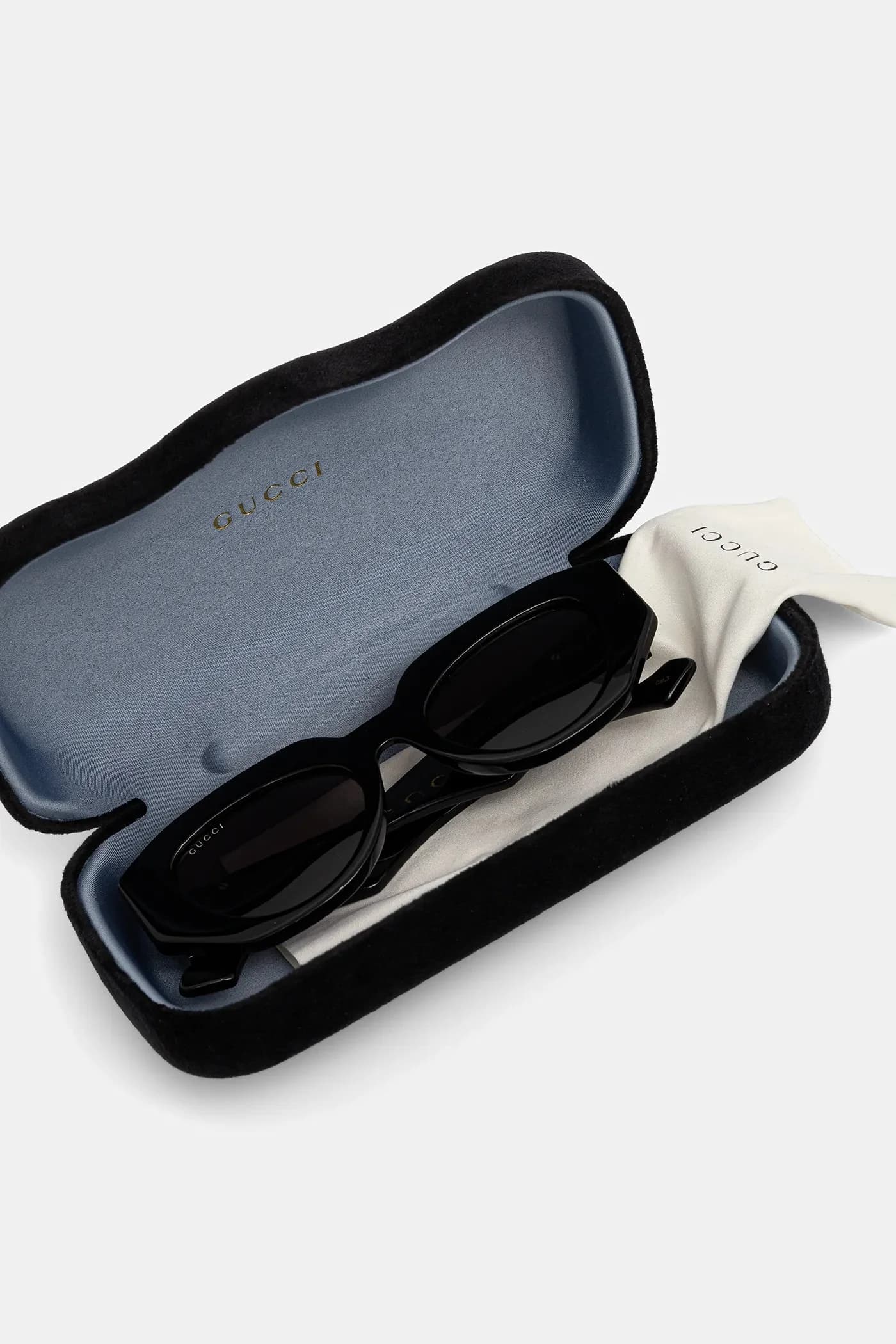 Солнцезащитные очки - фото 5