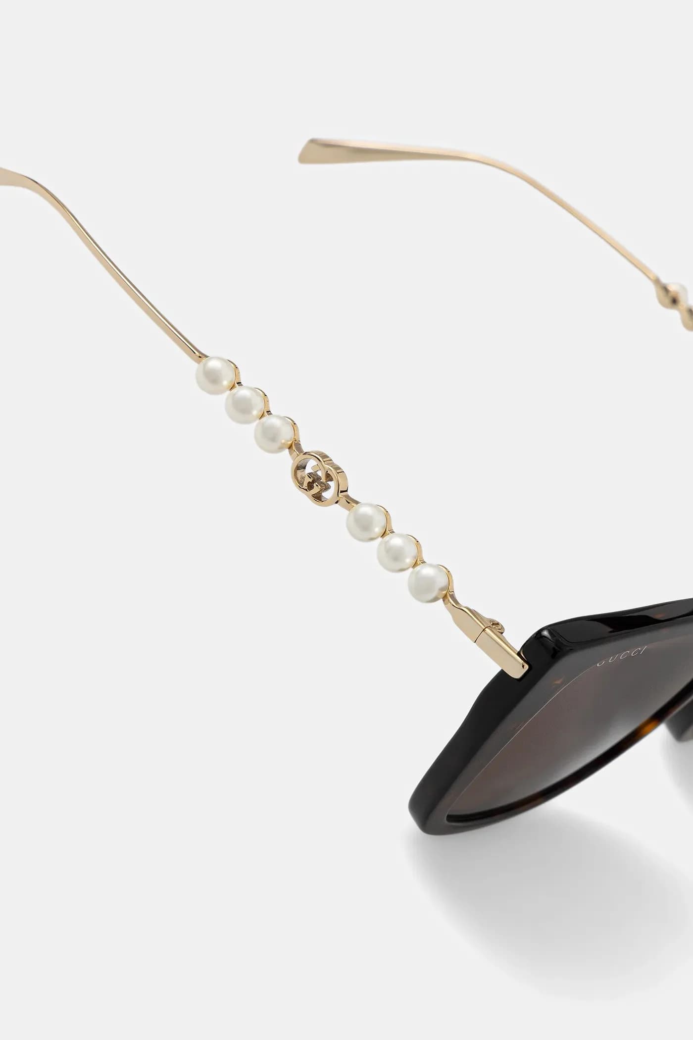 Солнцезащитные очки - фото 4