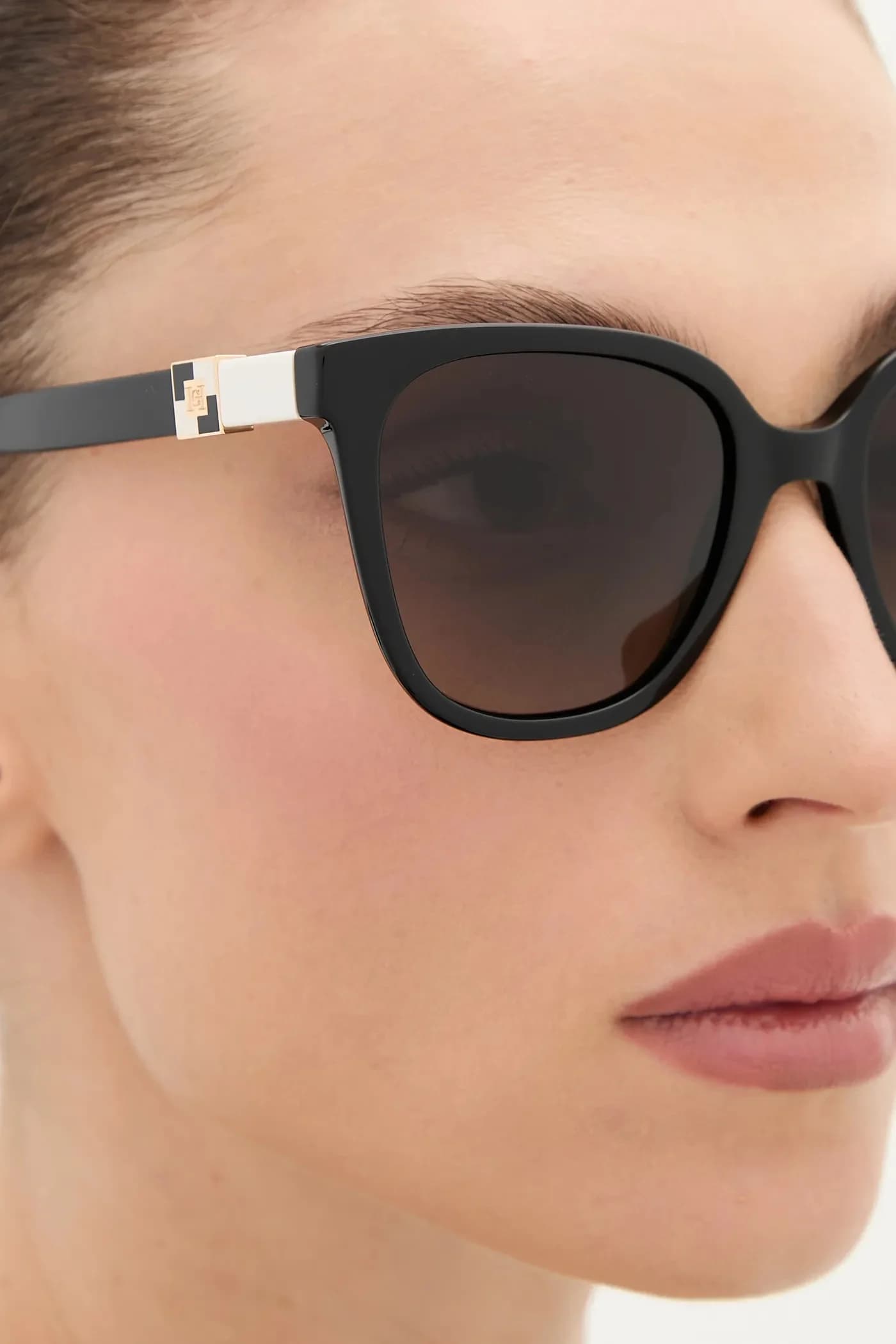 Солнцезащитные очки - фото 7