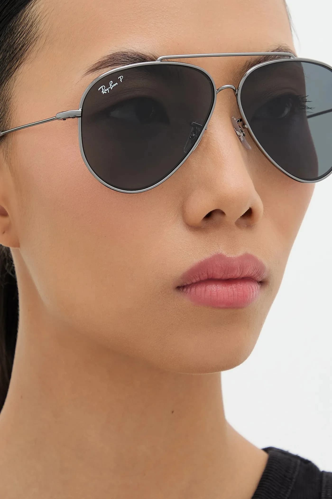 Солнцезащитные очки - фото 11