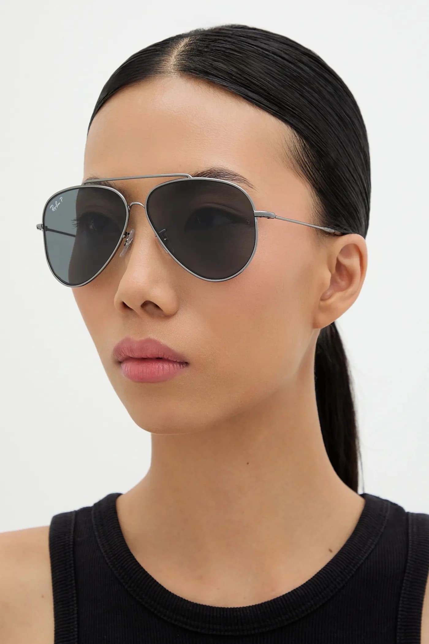 Солнцезащитные очки - фото 3