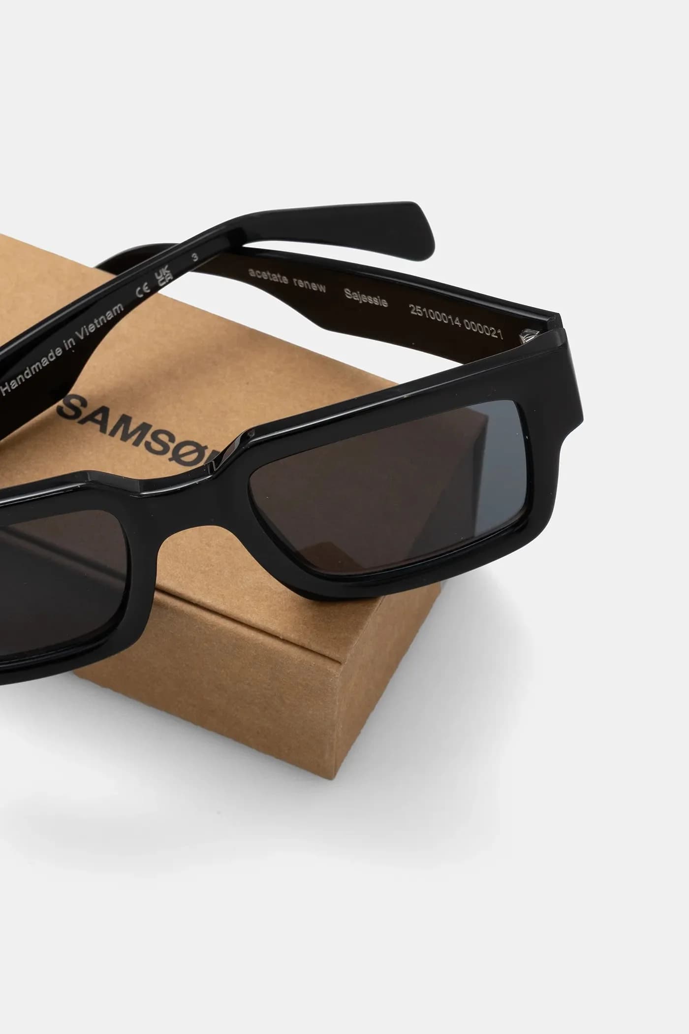 солнцезащитные очки SAJESSIE - фото 3