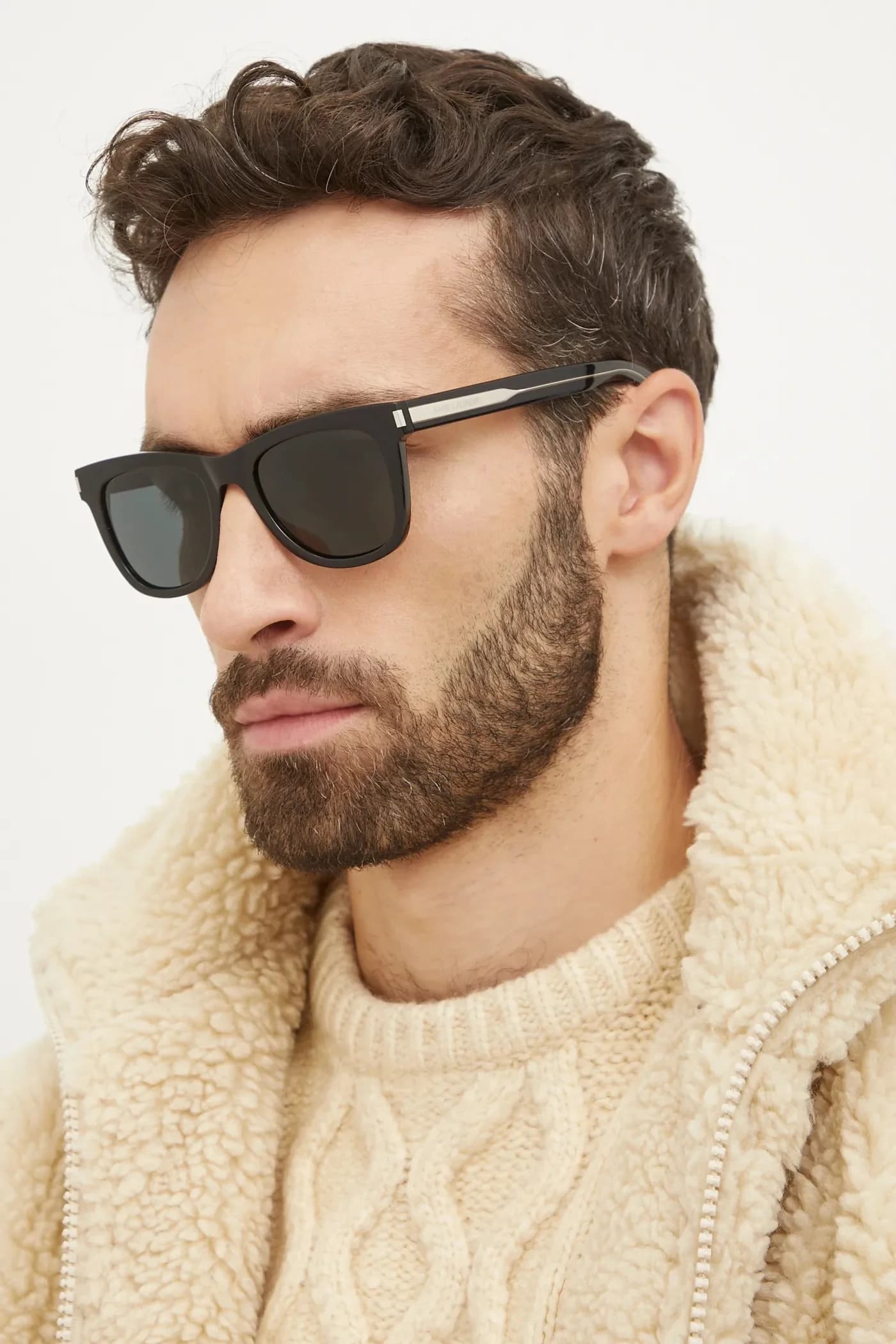 Солнцезащитные очки - фото 2