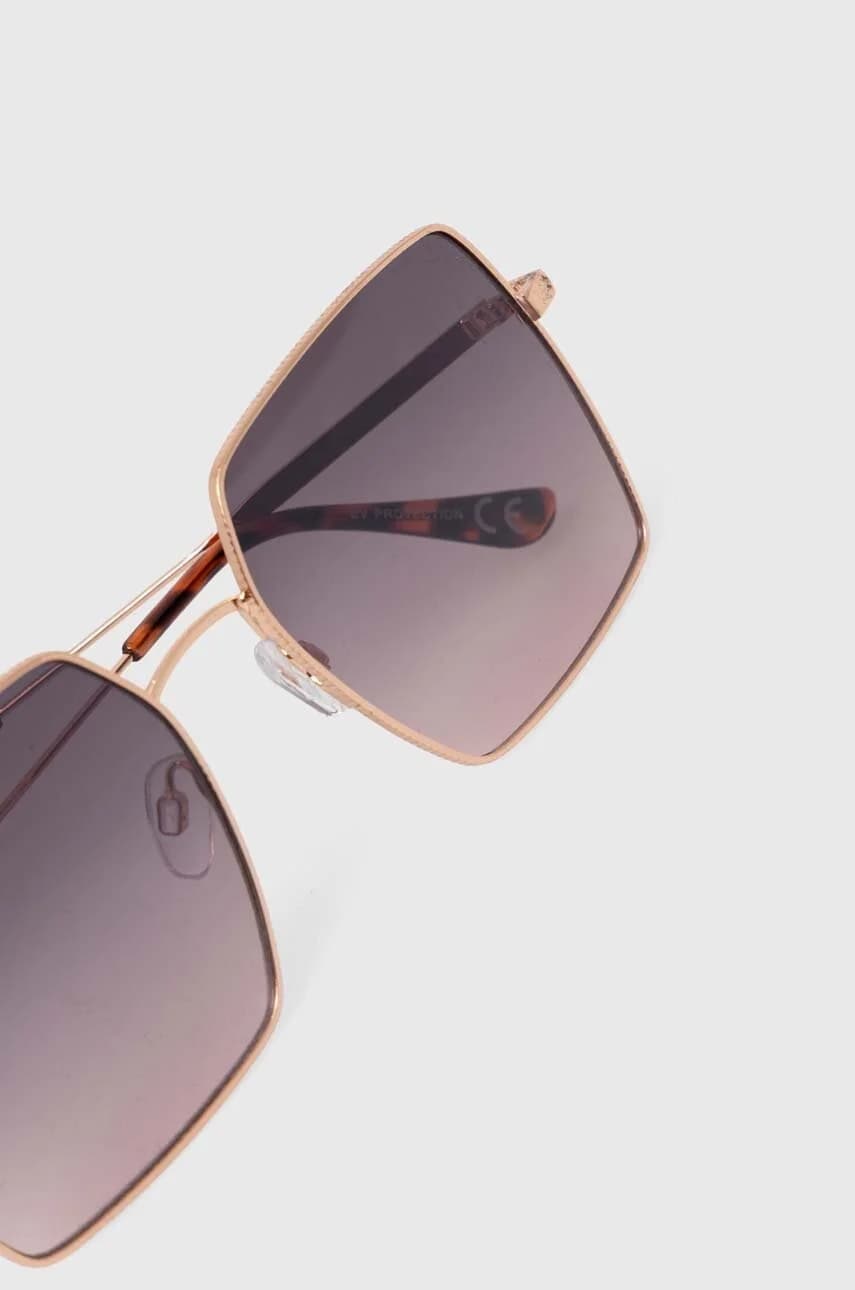 Солнцезащитные очки - фото 3