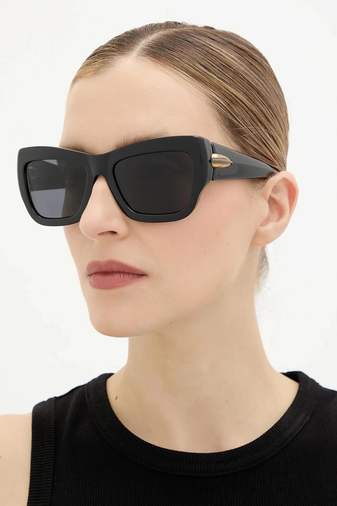 Солнцезащитные очки - фото 3