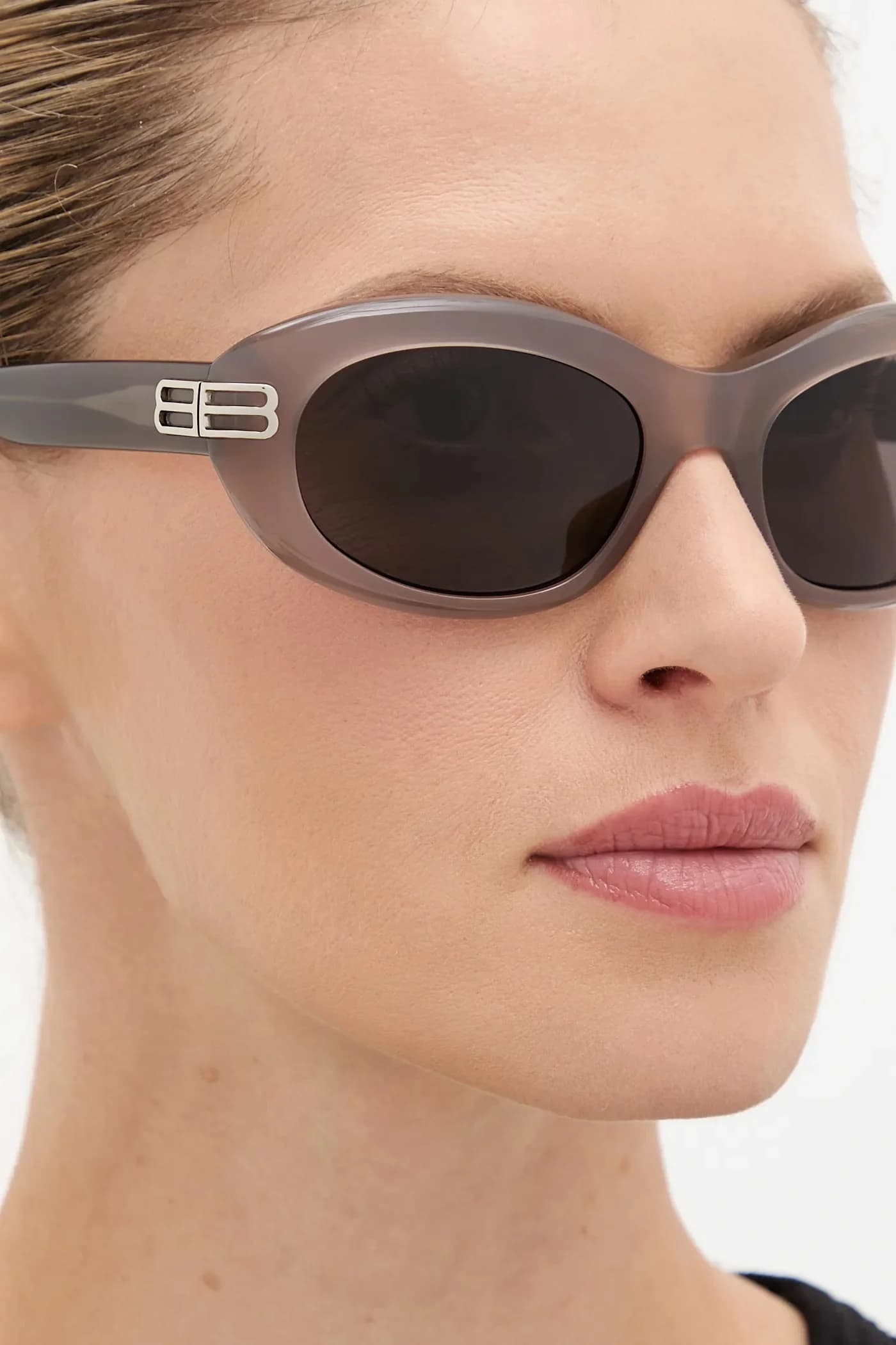 Солнцезащитные очки - фото 6