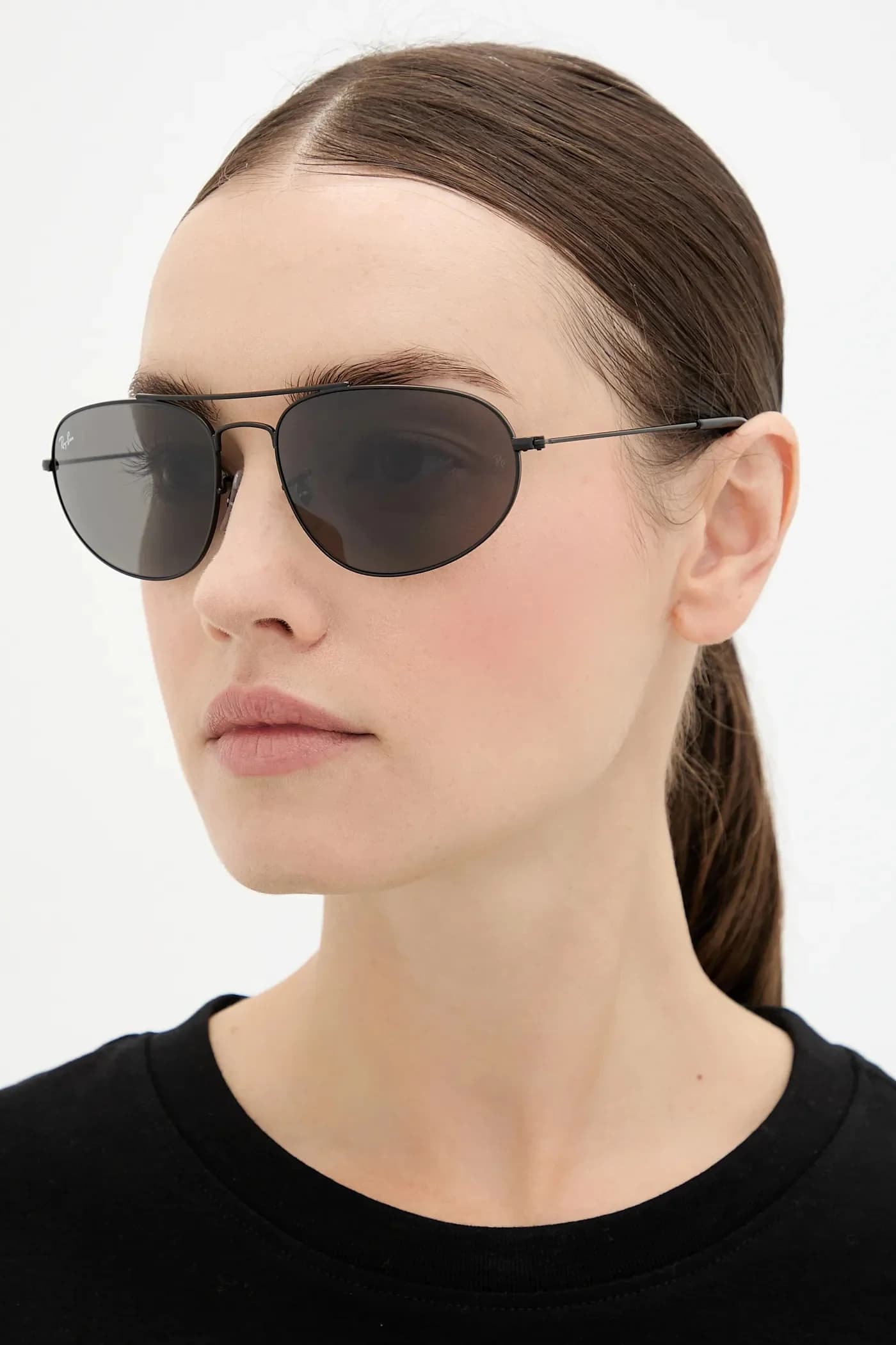 Солнцезащитные очки - фото 3