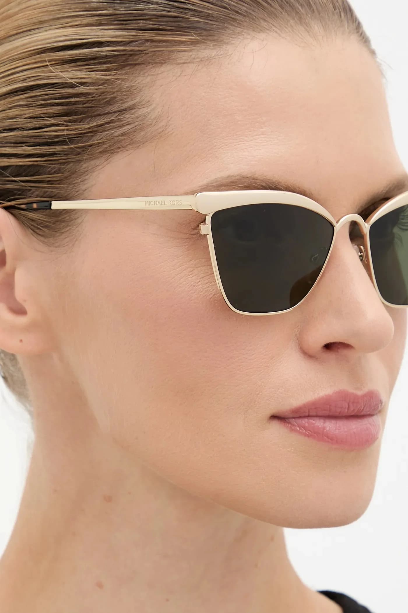 Солнцезащитные очки - фото 8