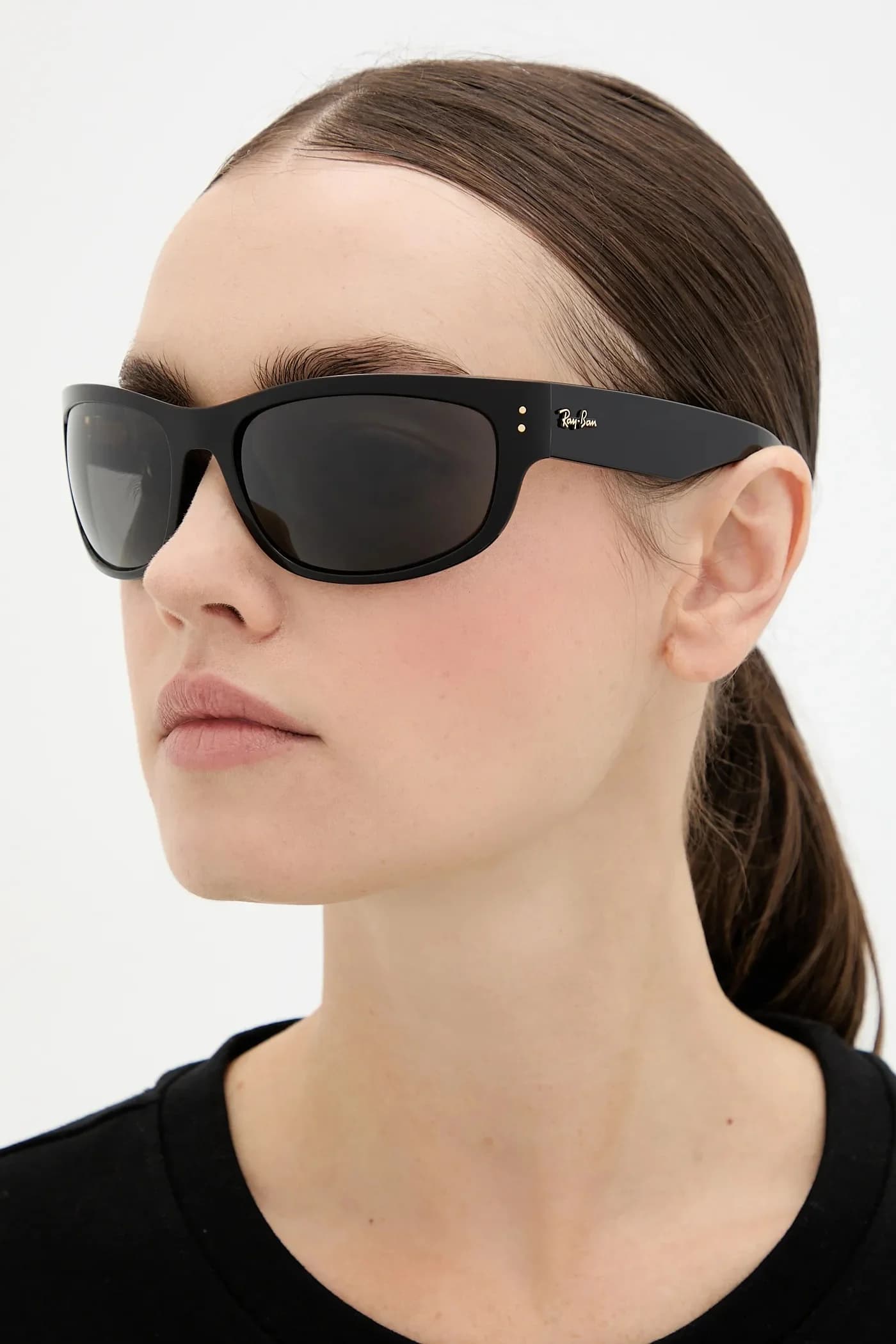 Солнцезащитные очки - фото 3