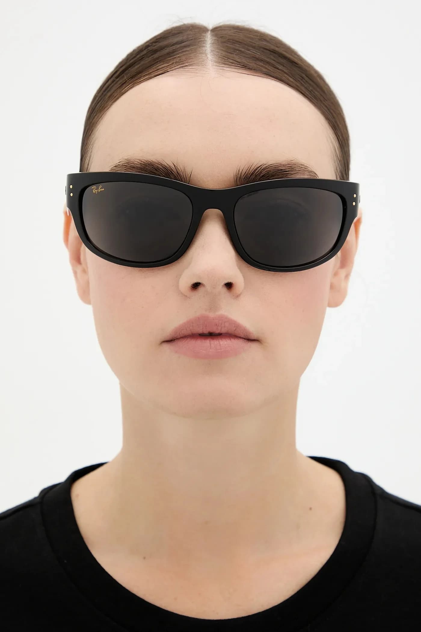 Солнцезащитные очки - фото 10