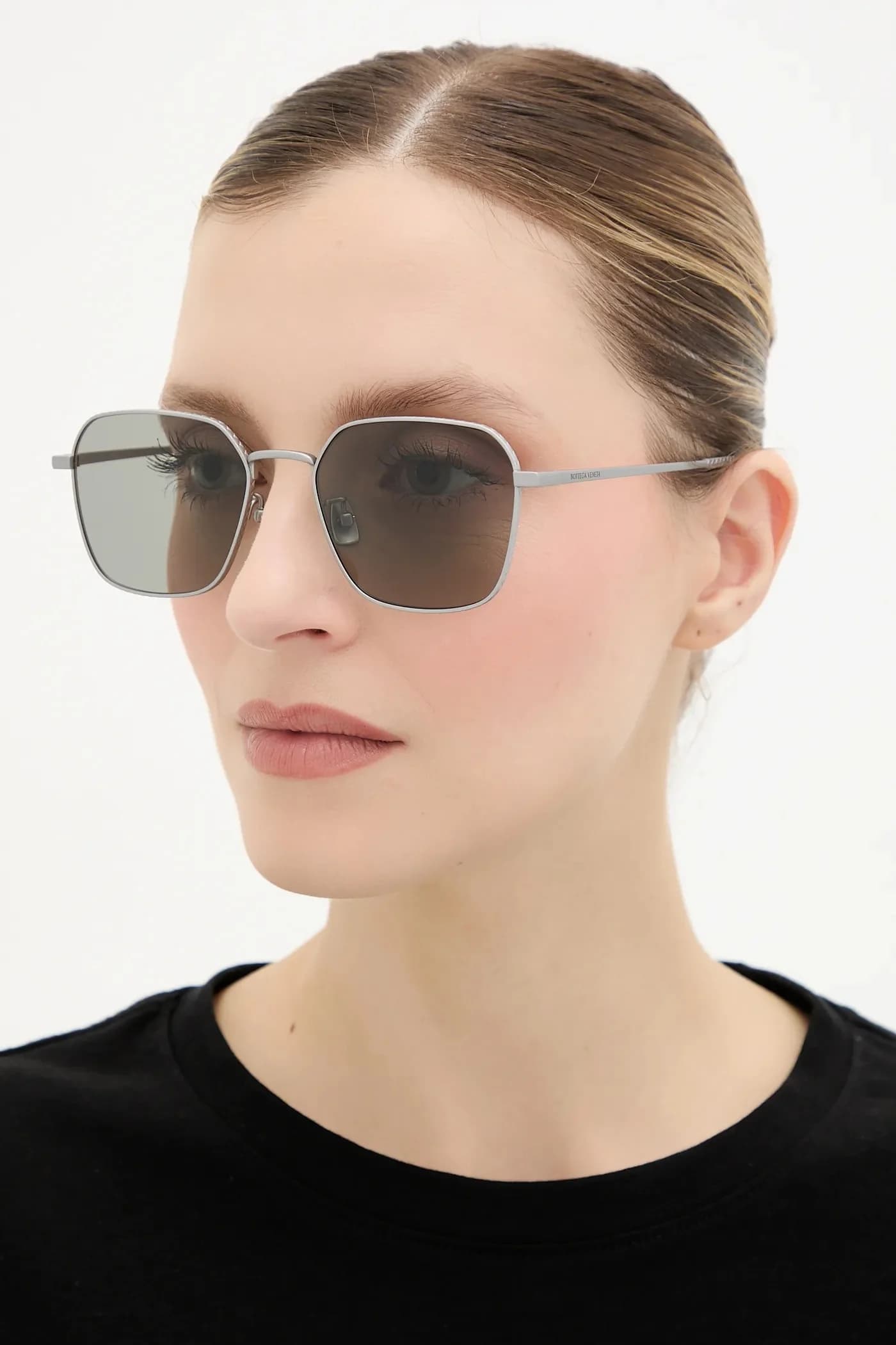 Солнцезащитные очки - фото 3