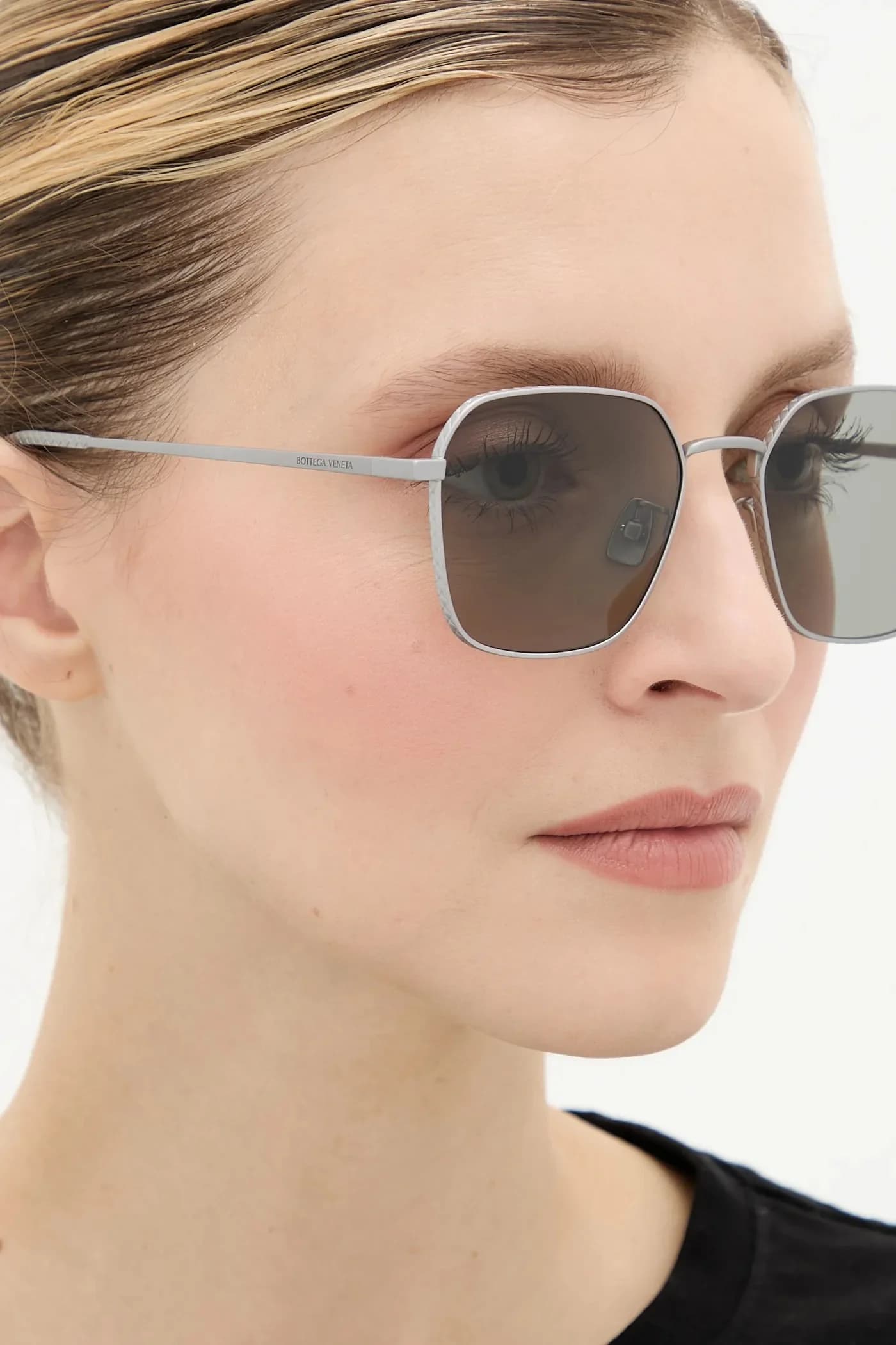 Солнцезащитные очки - фото 9