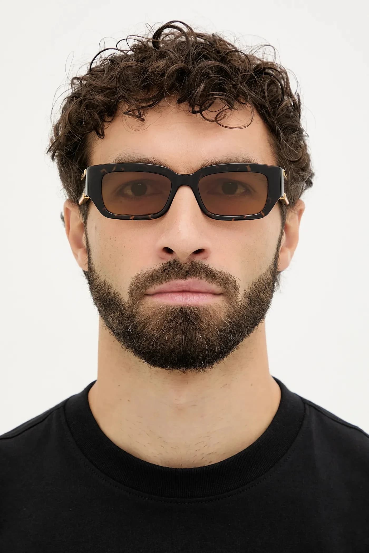 Солнцезащитные очки - фото 6