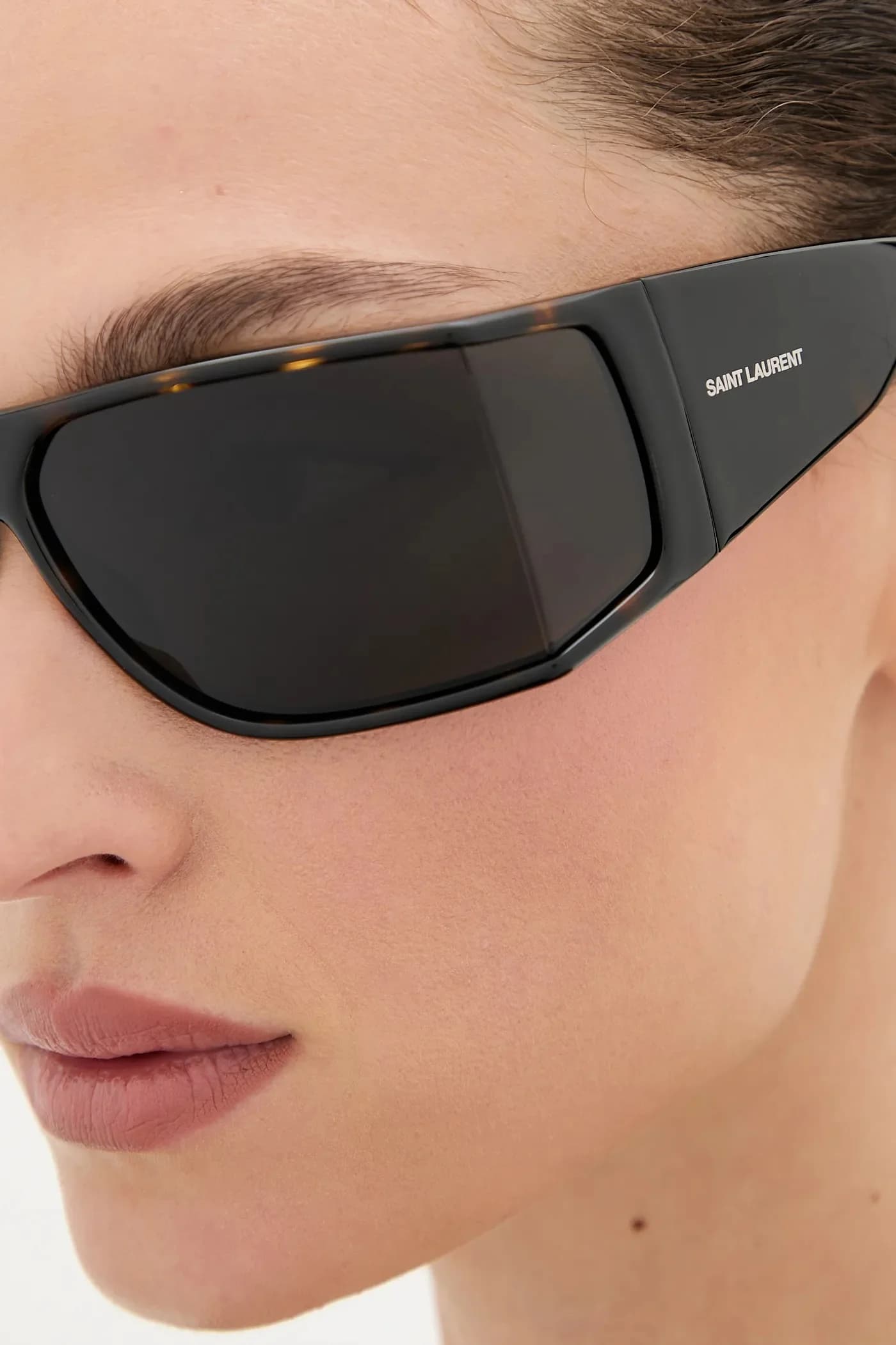 Солнцезащитные очки - фото 7