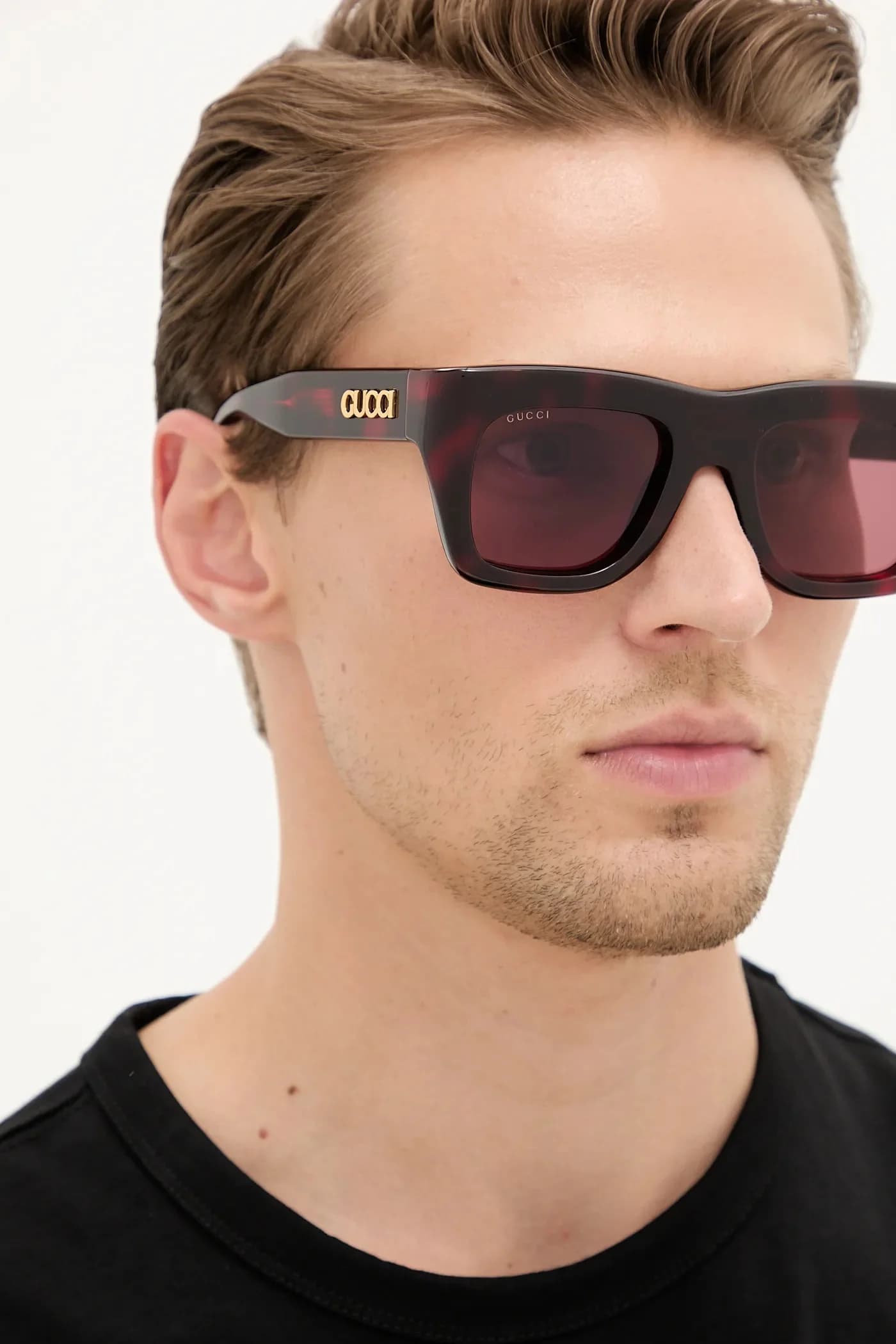 Солнцезащитные очки - фото 6