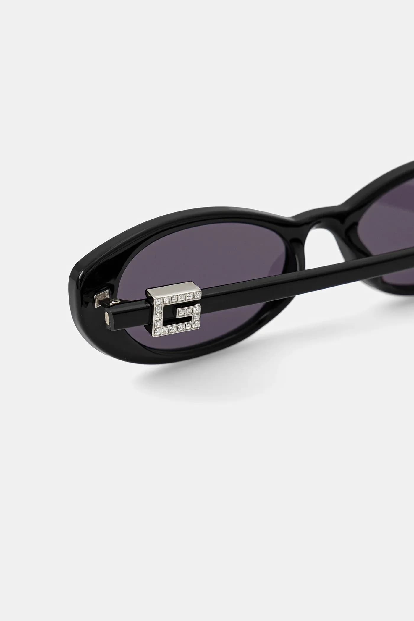 Солнцезащитные очки - фото 3