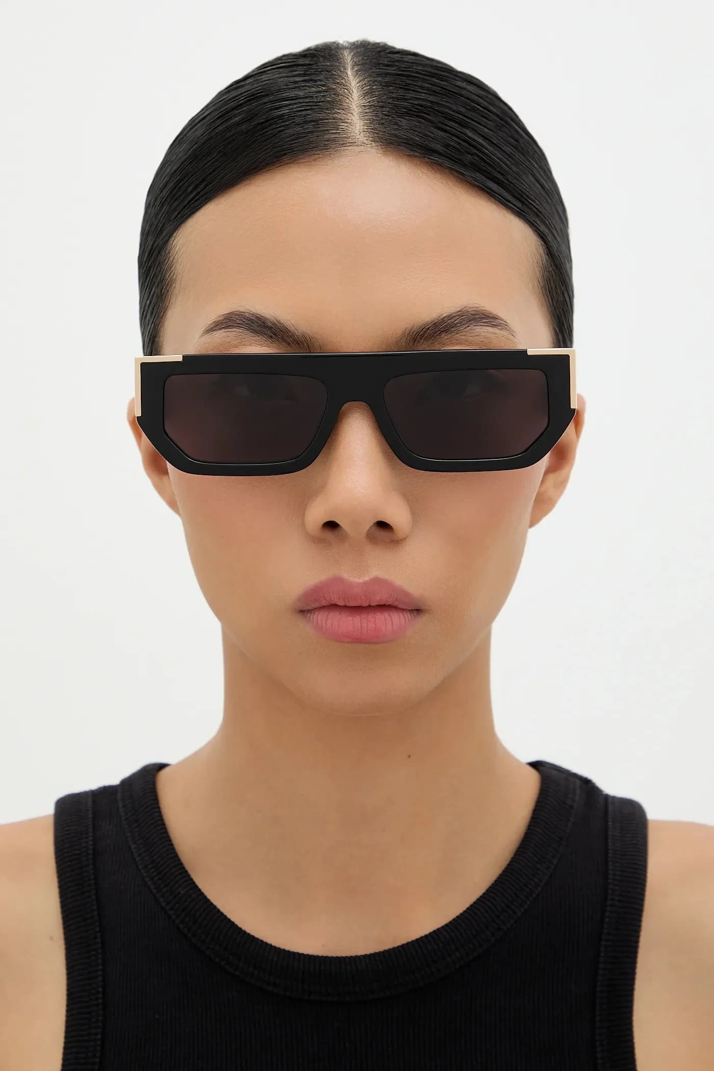 Солнцезащитные очки - фото 6