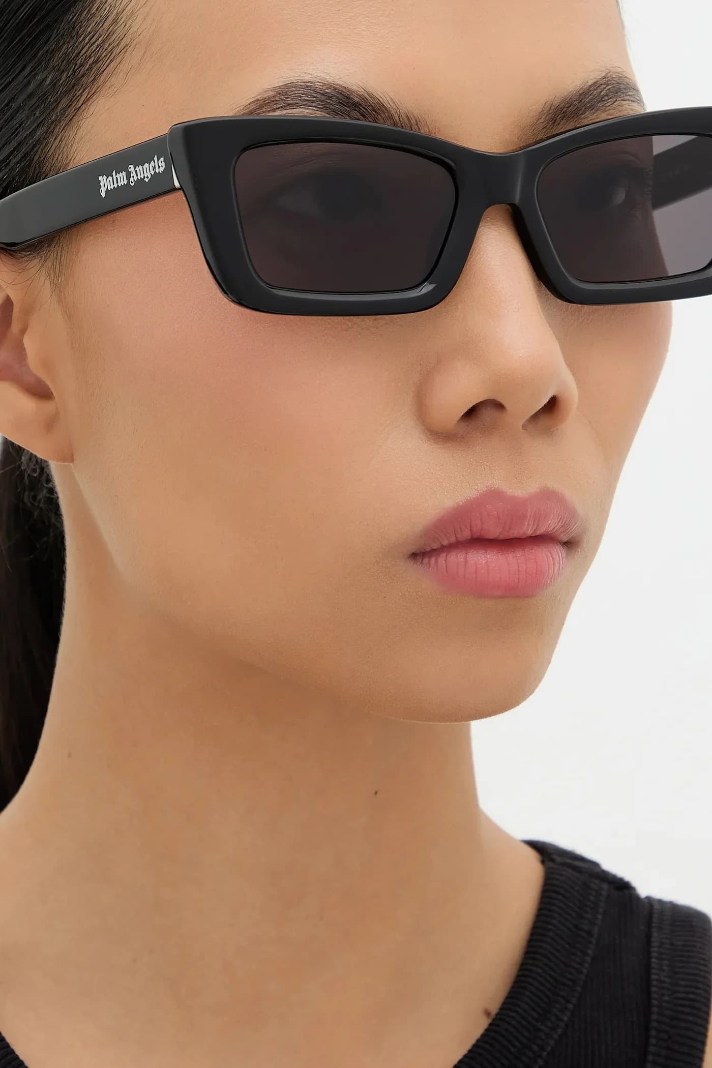 Солнцезащитные очки - фото 7