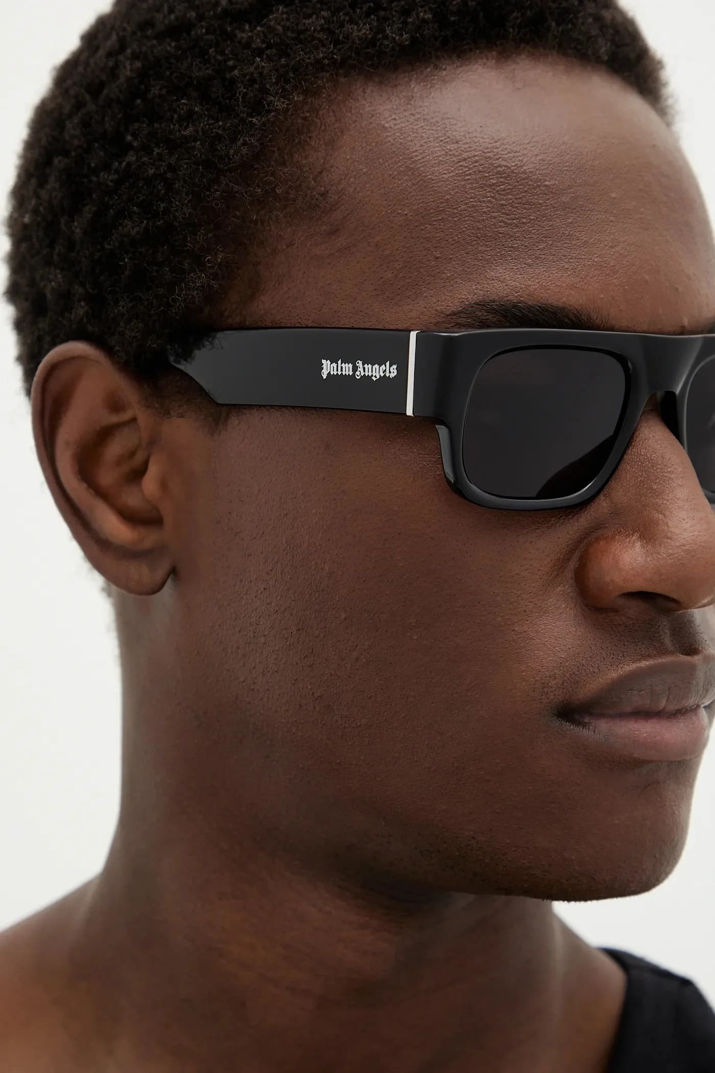 Солнцезащитные очки - фото 5