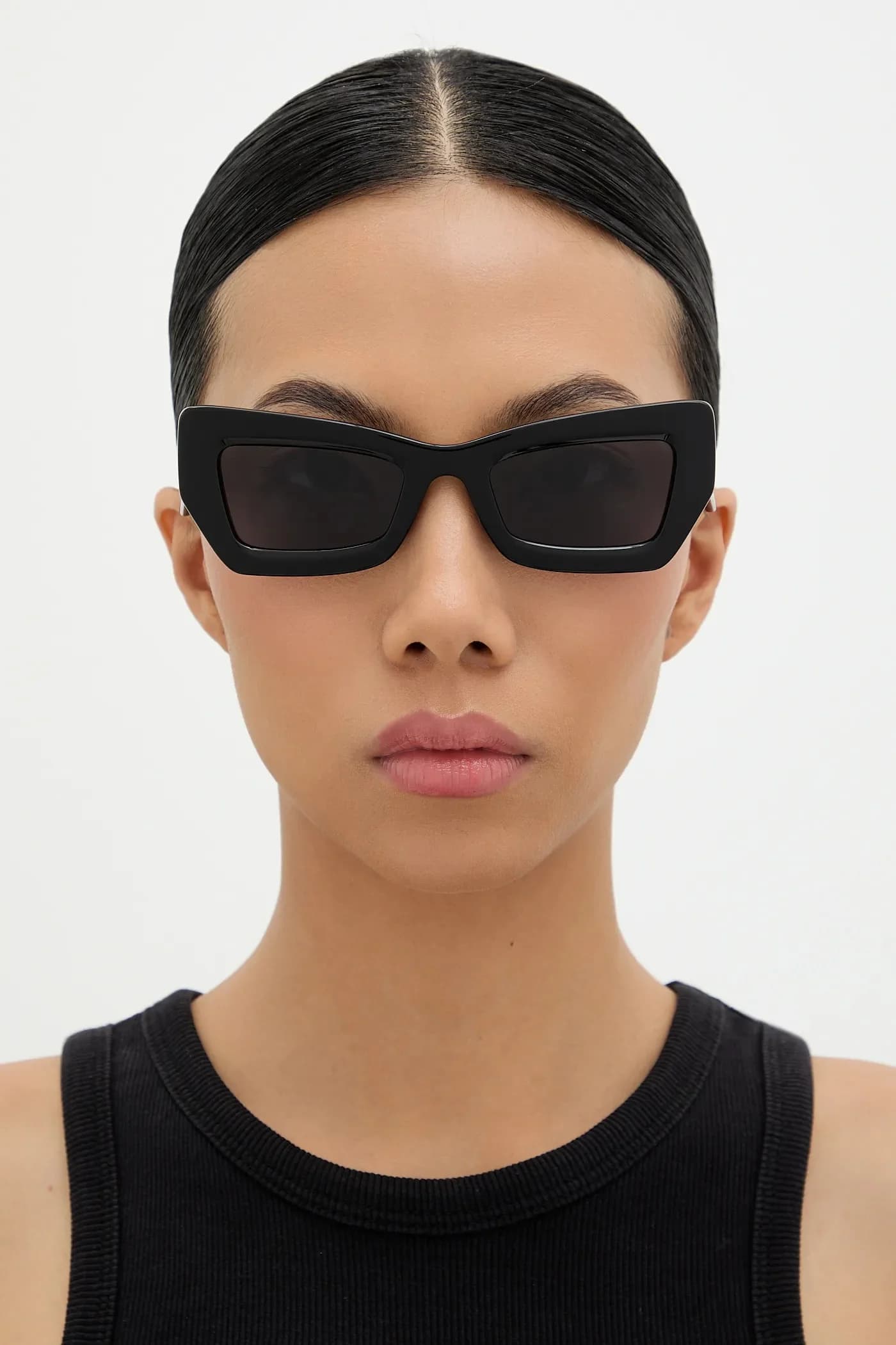 Солнцезащитные очки - фото 7