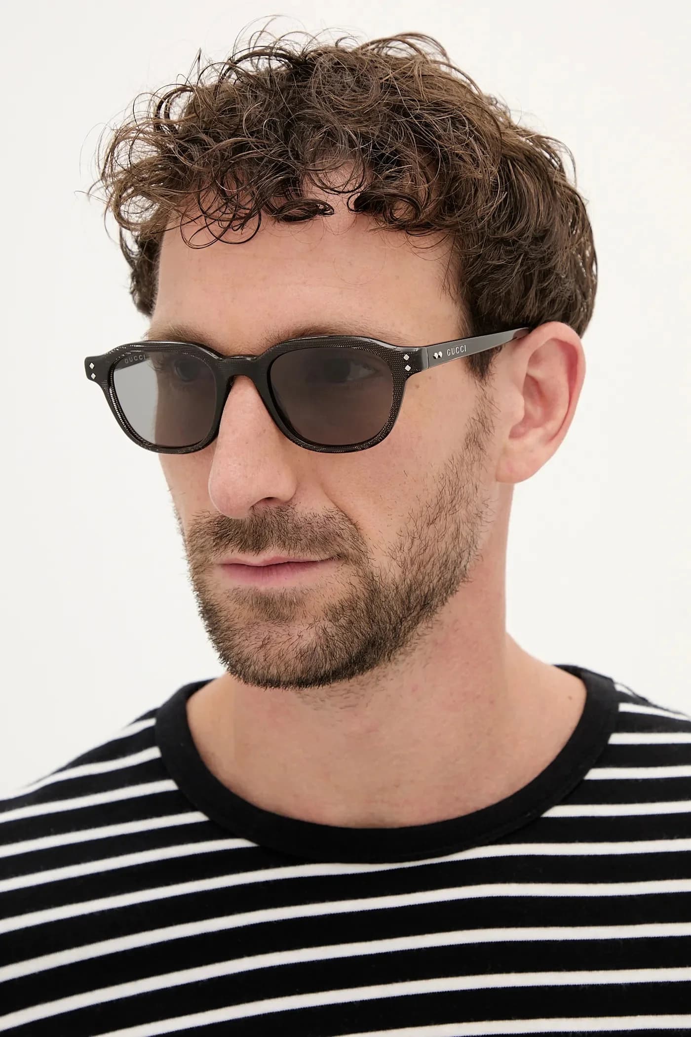 Солнцезащитные очки - фото 6