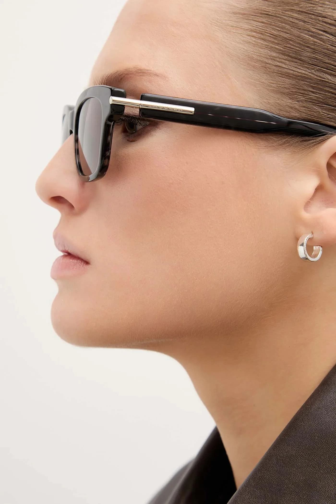 Солнцезащитные очки - фото 7