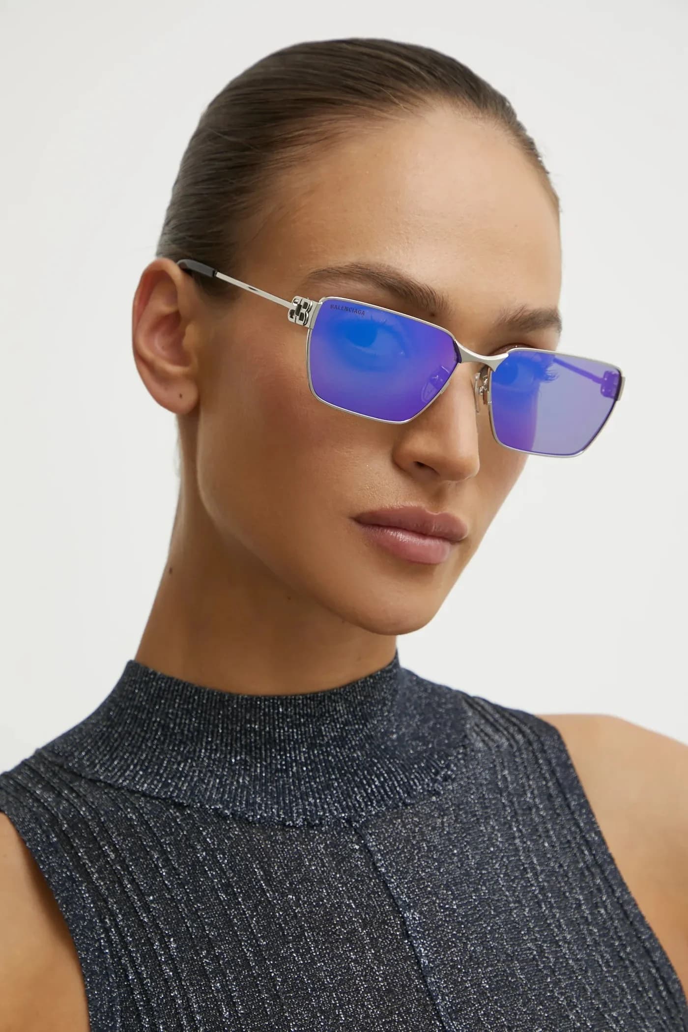 Солнцезащитные очки - фото 3