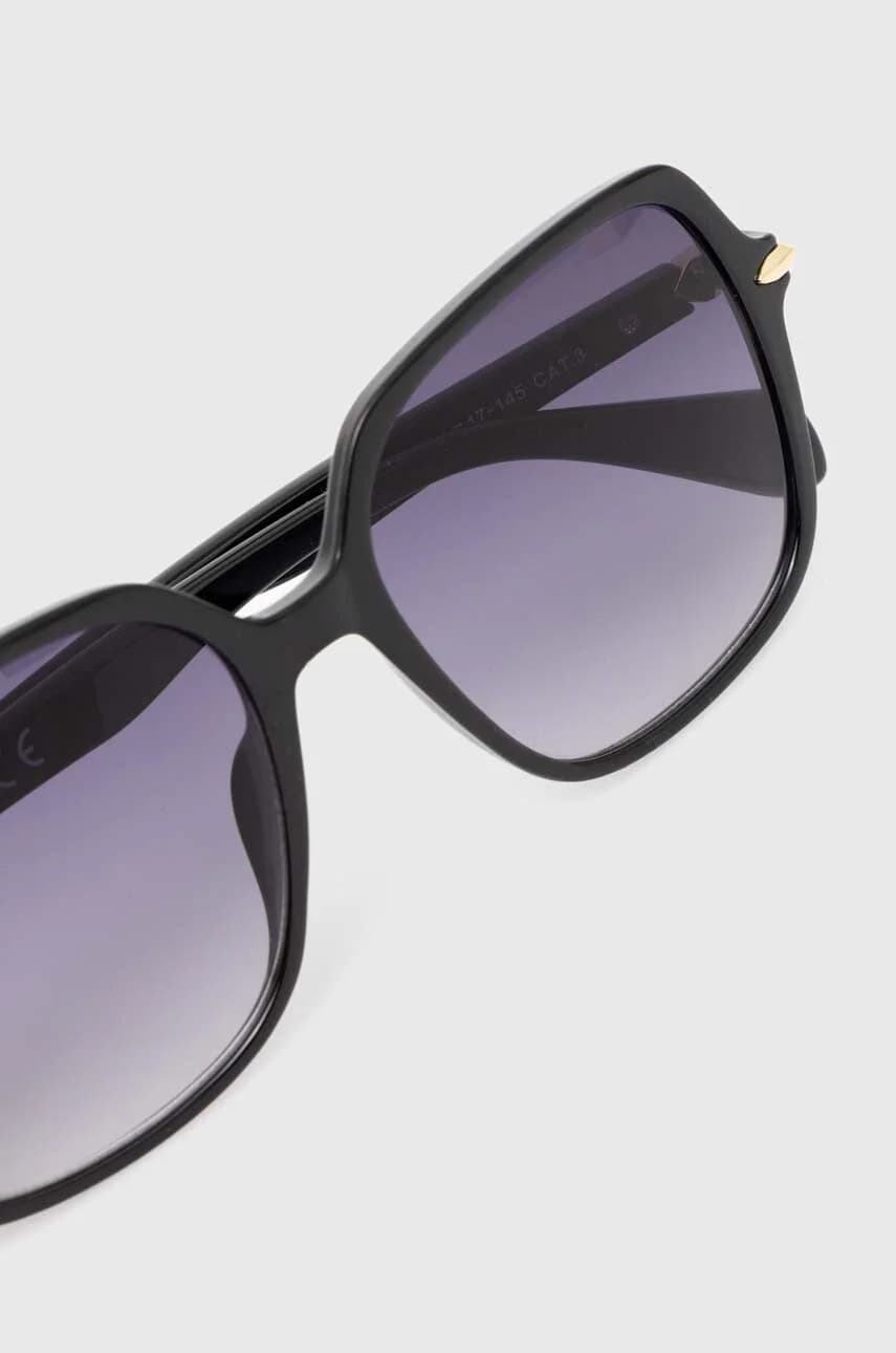 Солнцезащитные очки - фото 3