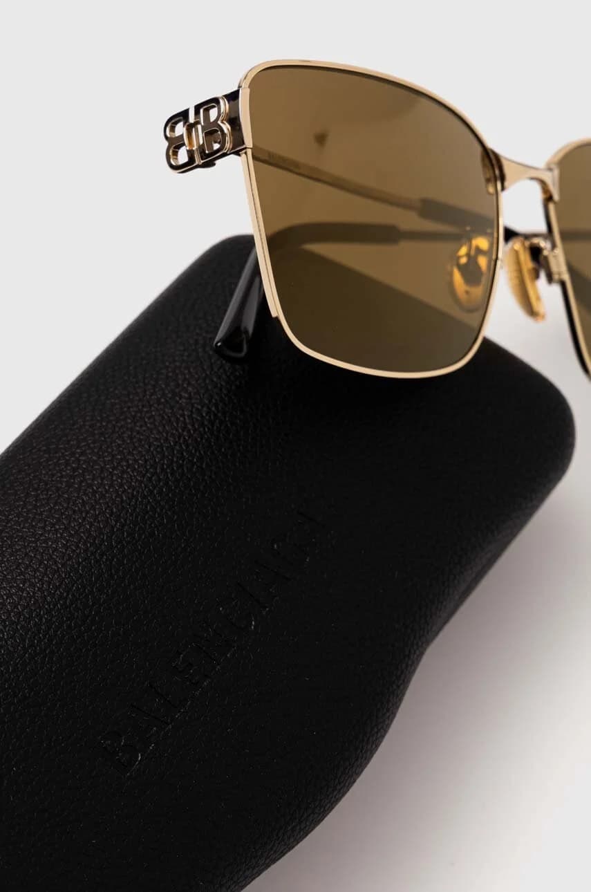 Солнцезащитные очки - фото 4