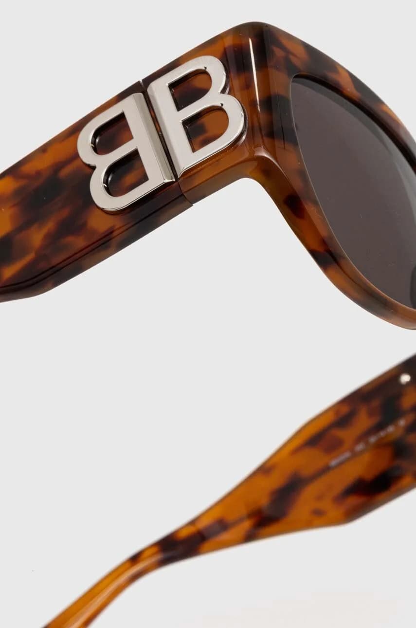 Солнцезащитные очки - фото 4