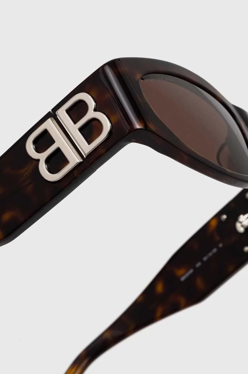 Солнцезащитные очки - фото 4