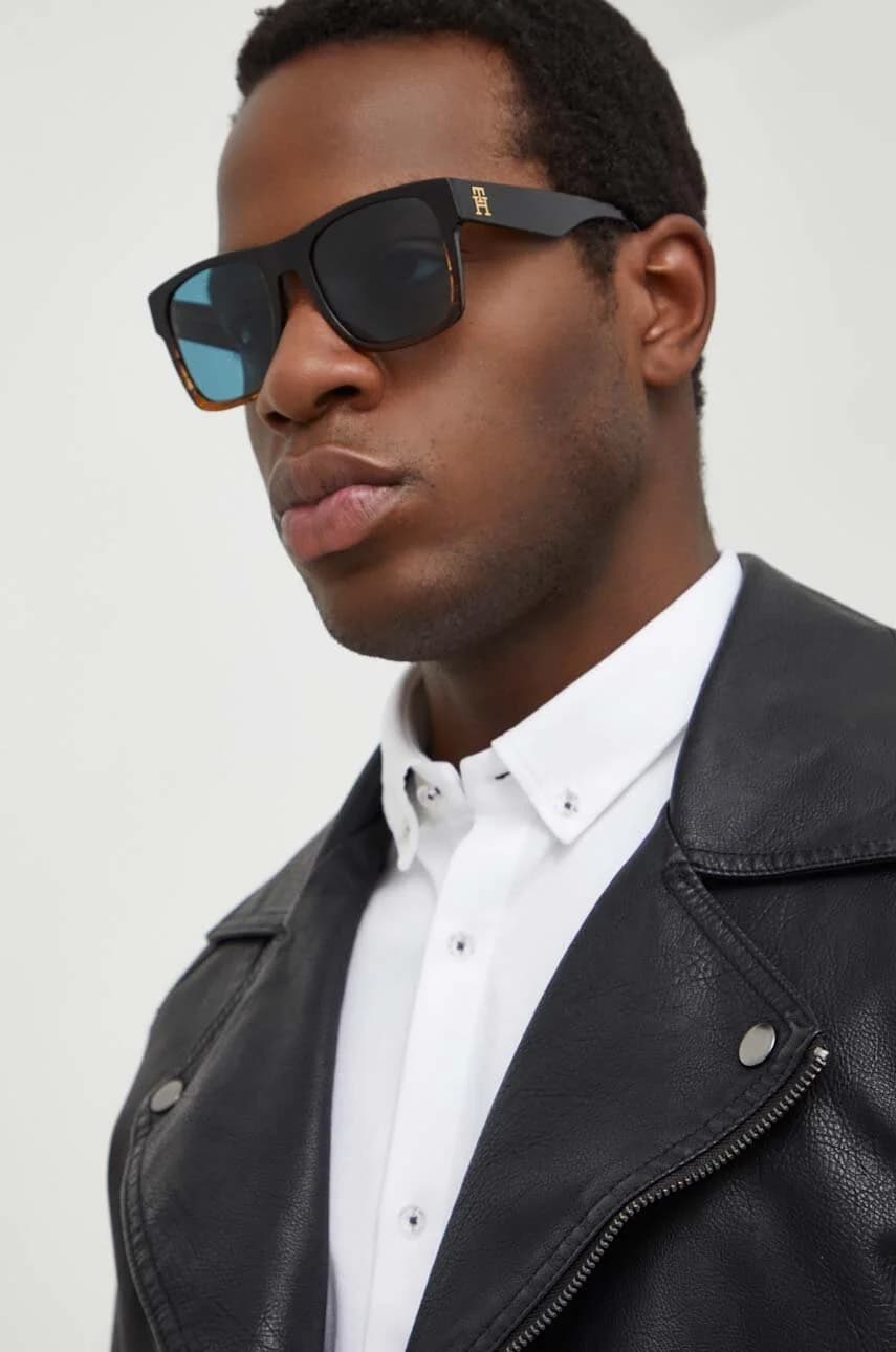 Солнцезащитные очки - фото 6