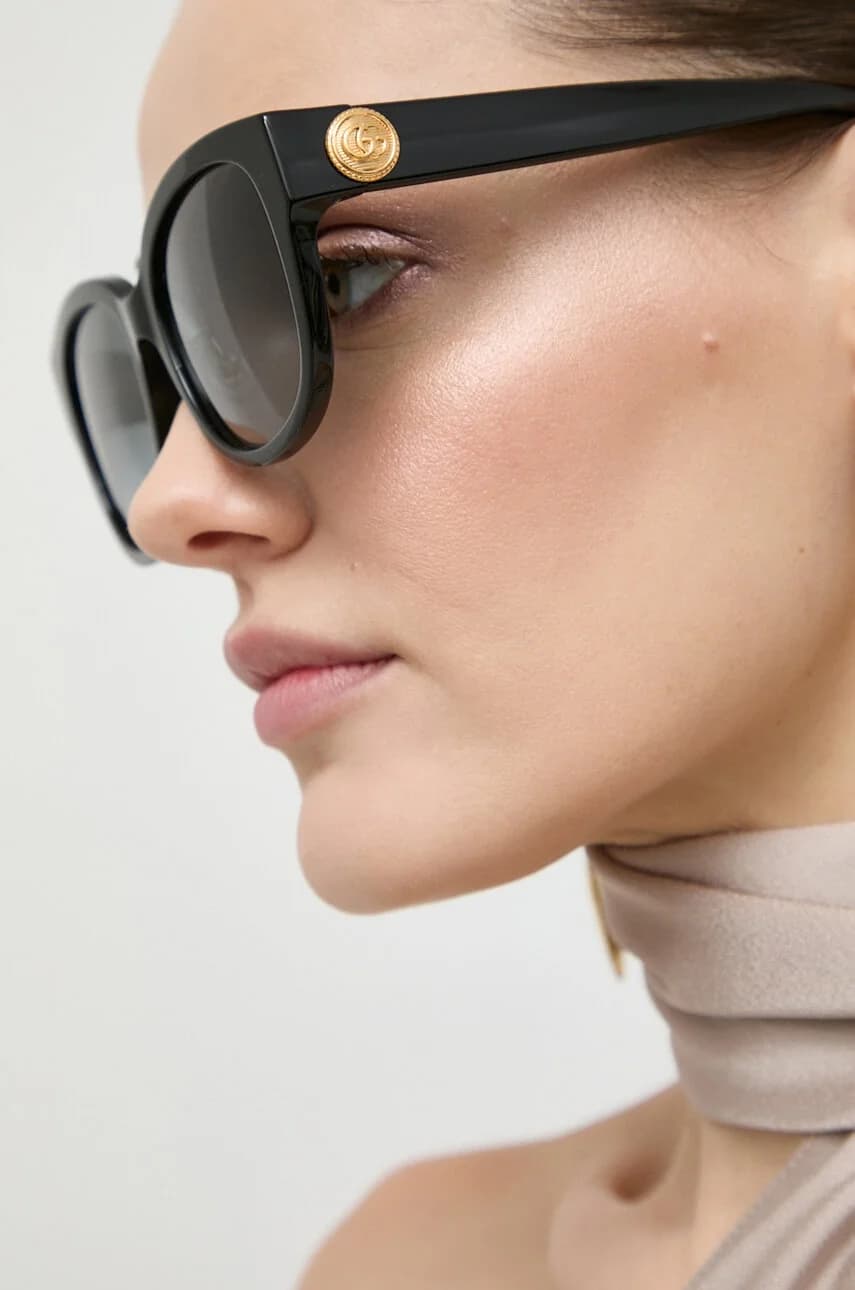 Солнцезащитные очки - фото 5