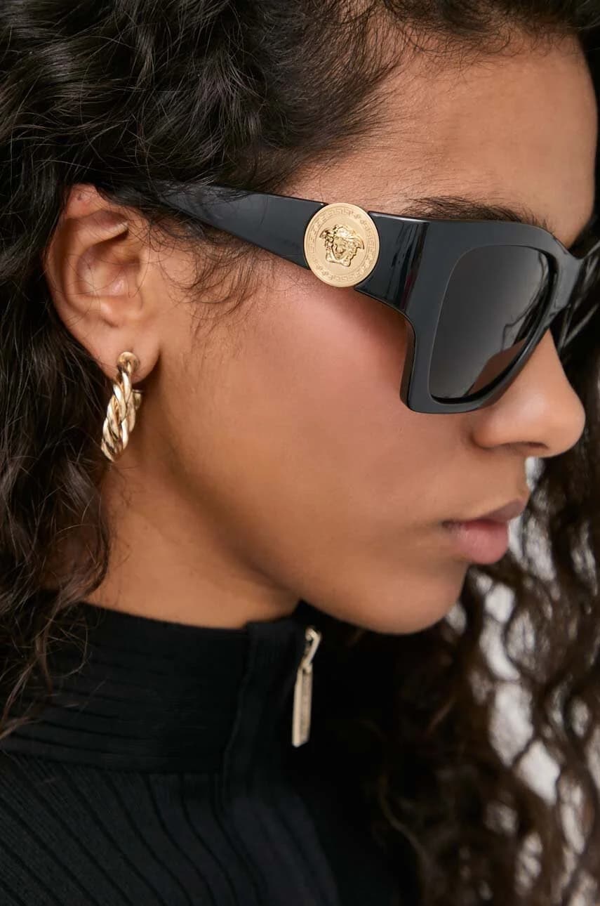 Солнцезащитные очки - фото 2