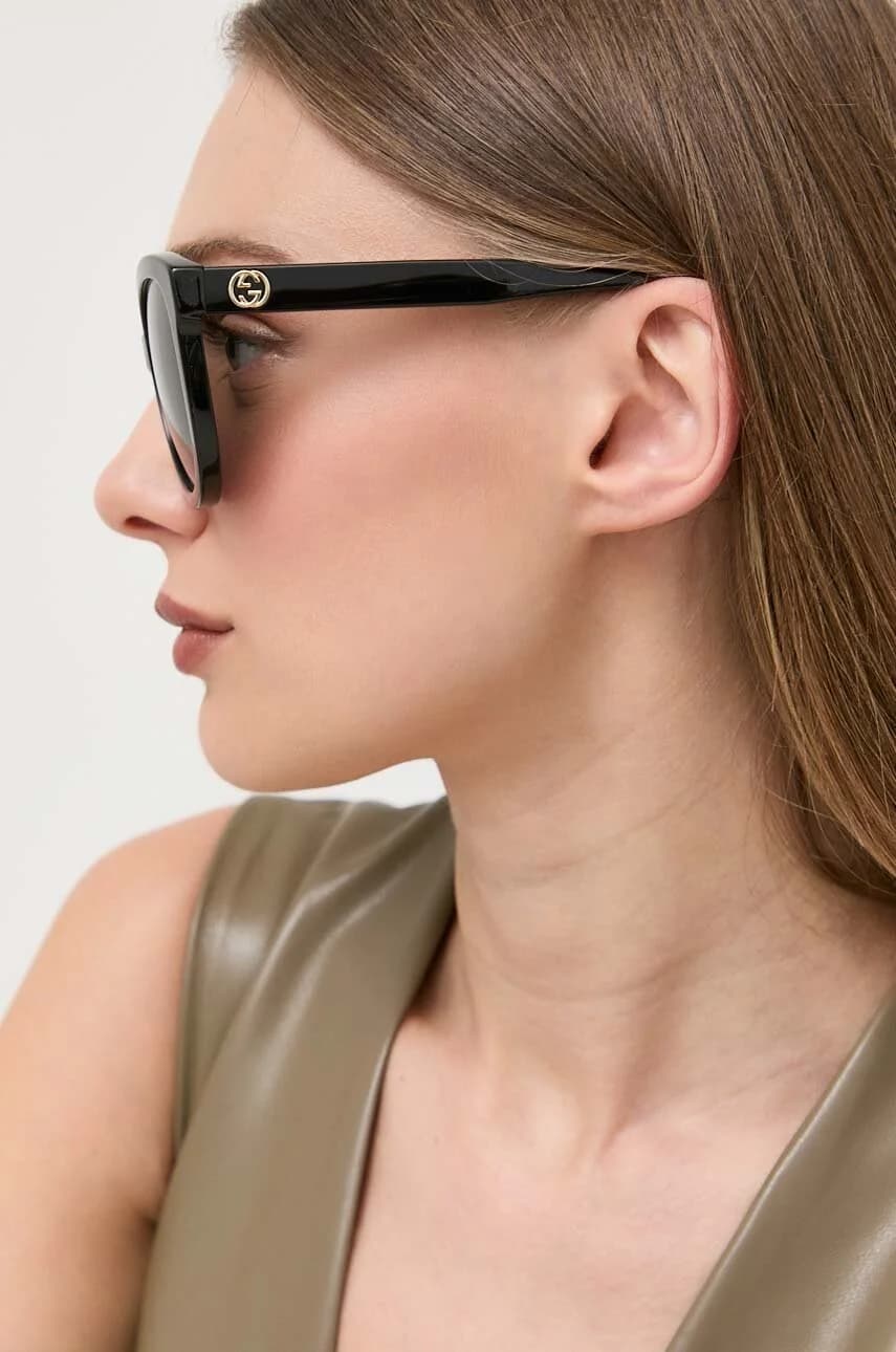 Солнцезащитные очки - фото 5