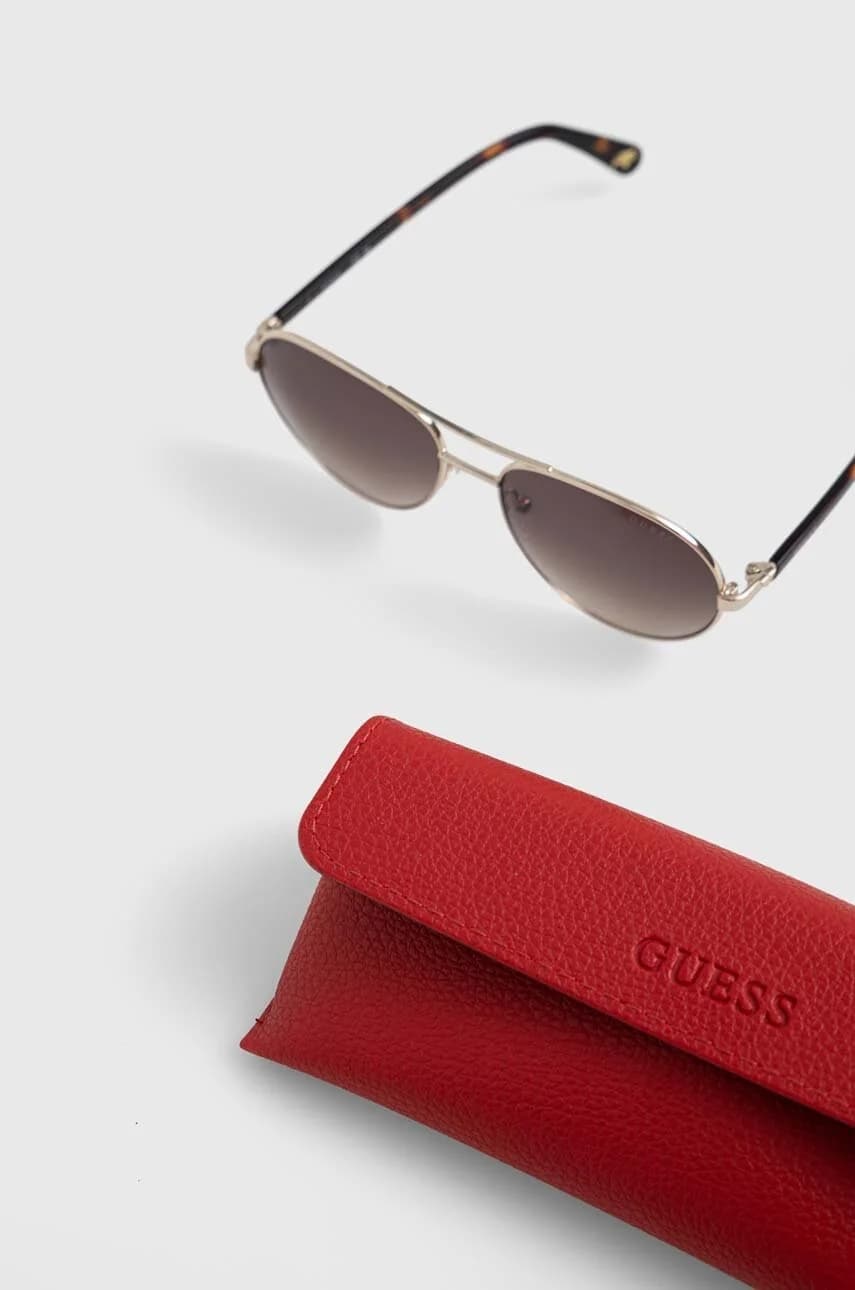 Солнцезащитные очки - фото 4