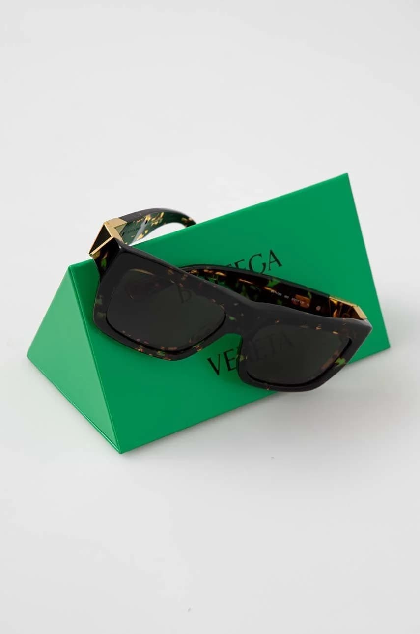 Солнцезащитные очки - фото 6