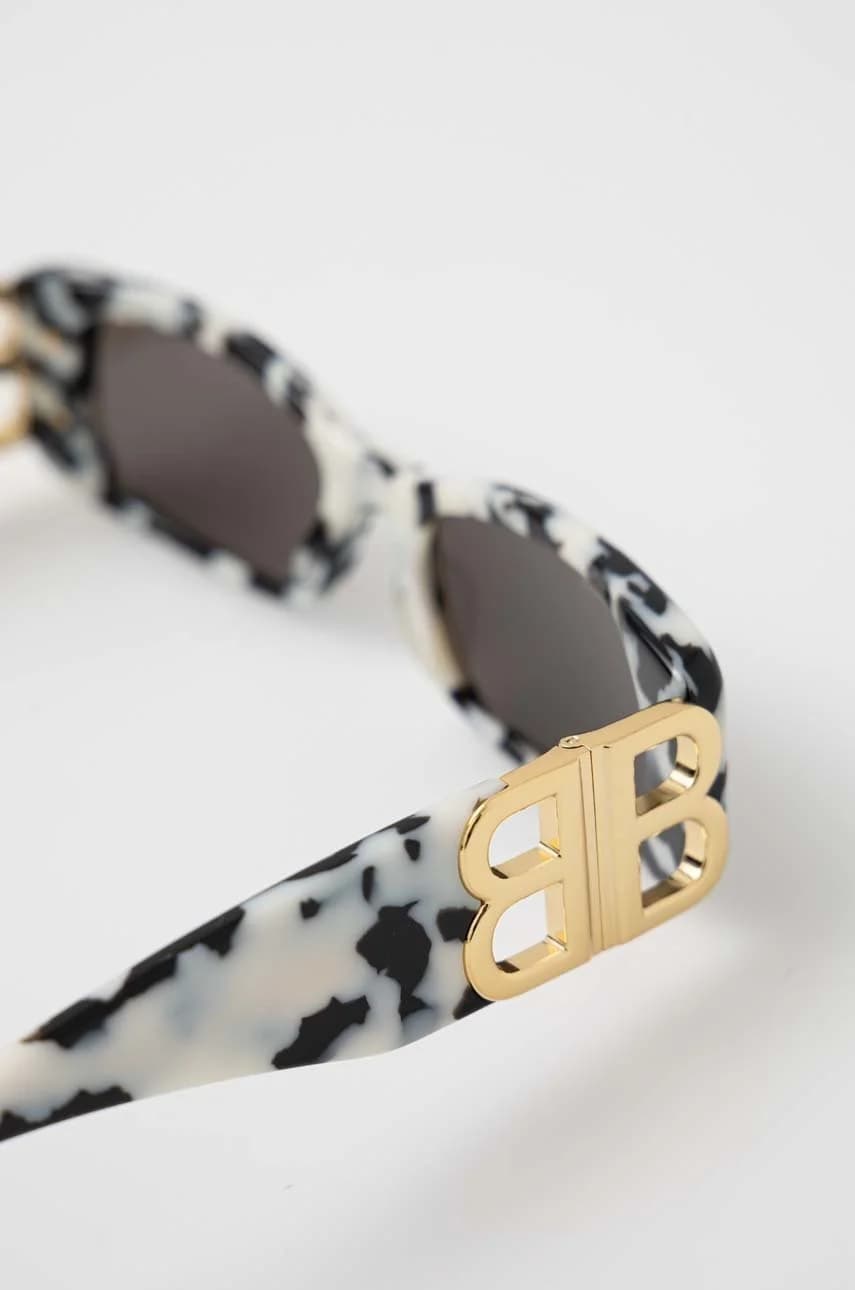 Солнцезащитные очки - фото 5