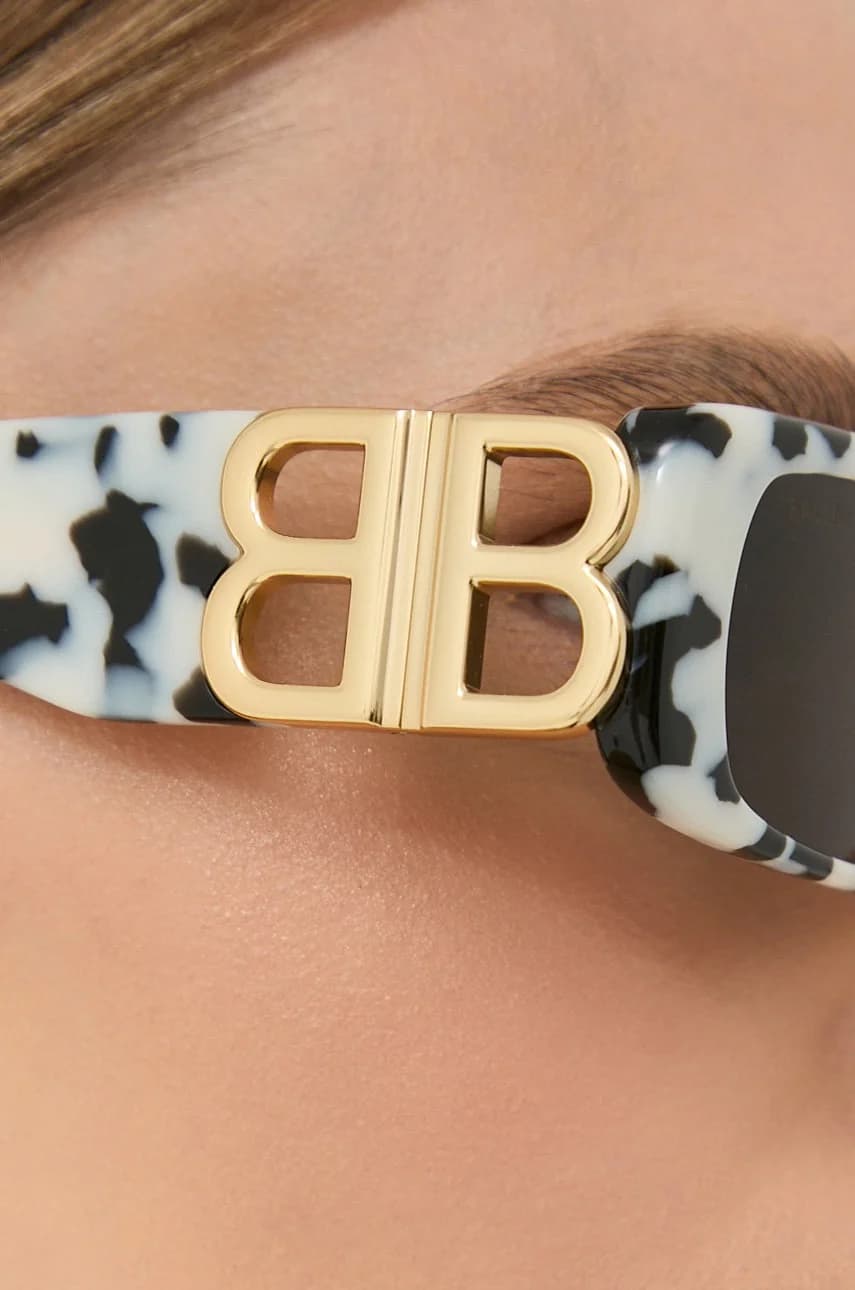 Солнцезащитные очки - фото 6