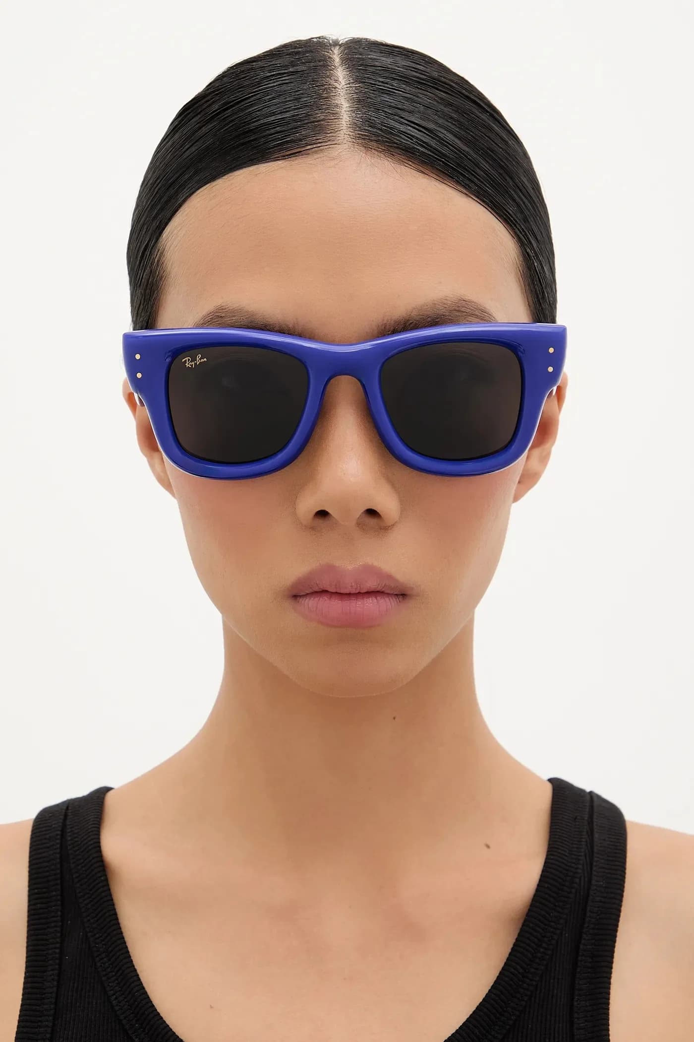 Солнцезащитные очки - фото 10