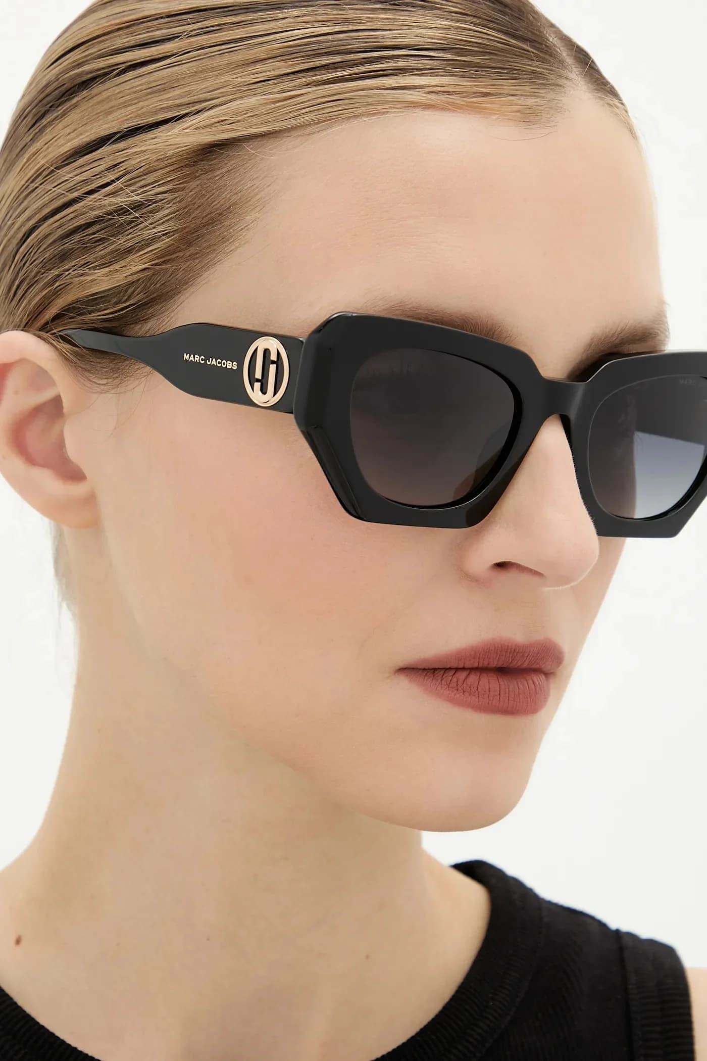 Солнцезащитные очки - фото 7