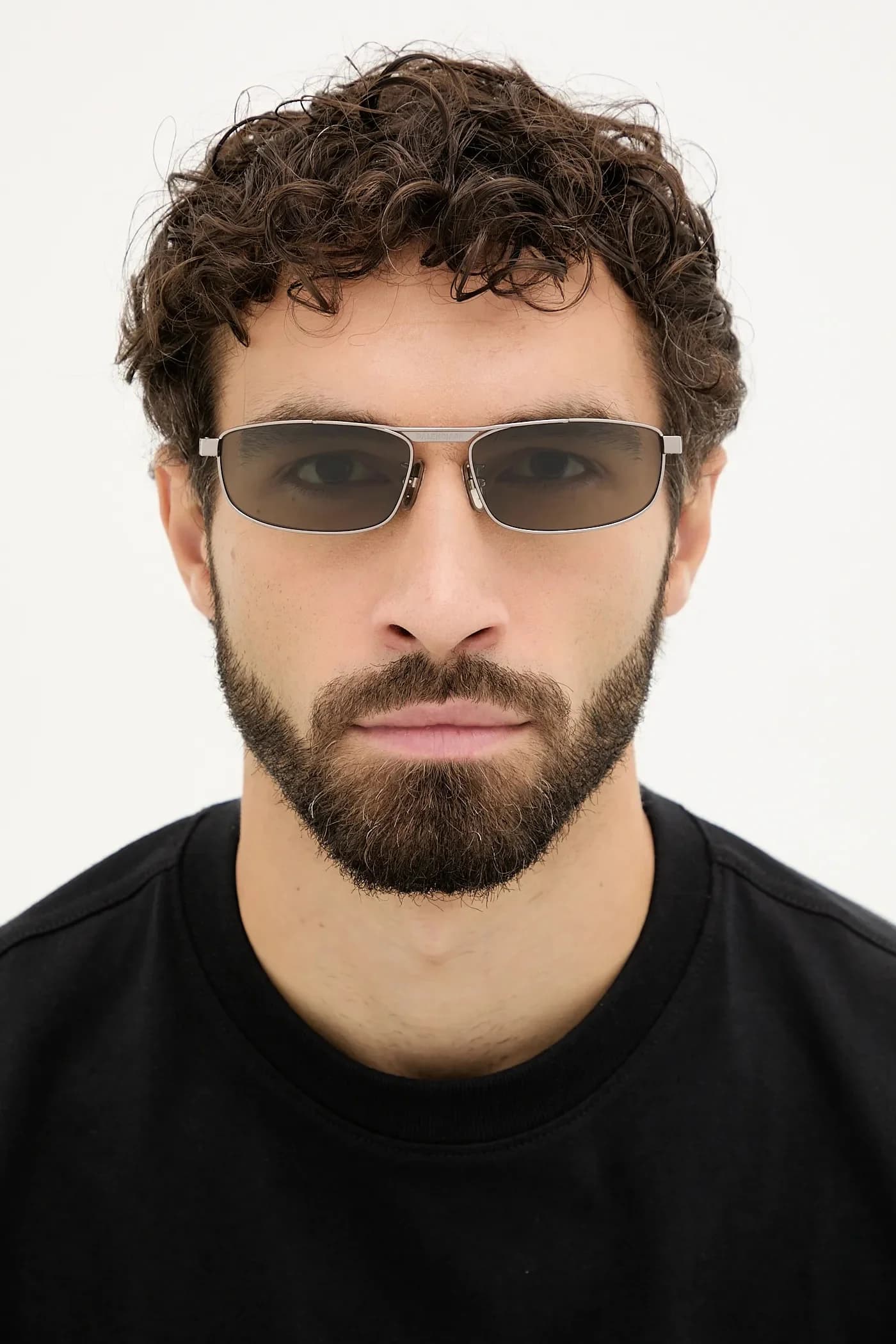 Солнцезащитные очки - фото 6