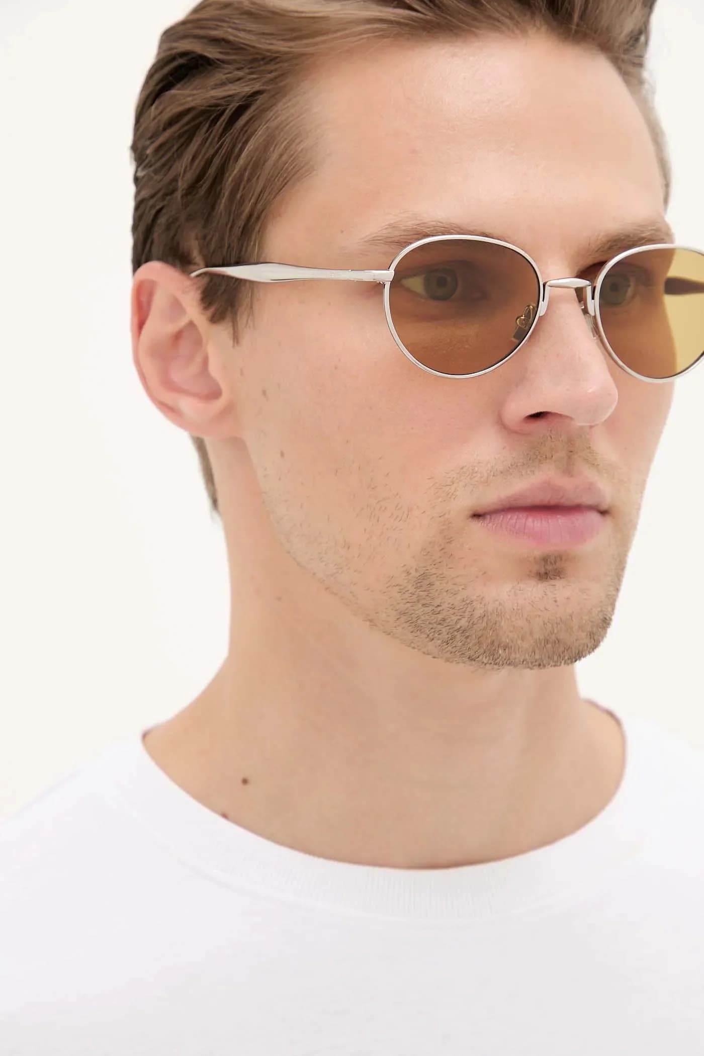 Солнцезащитные очки - фото 8