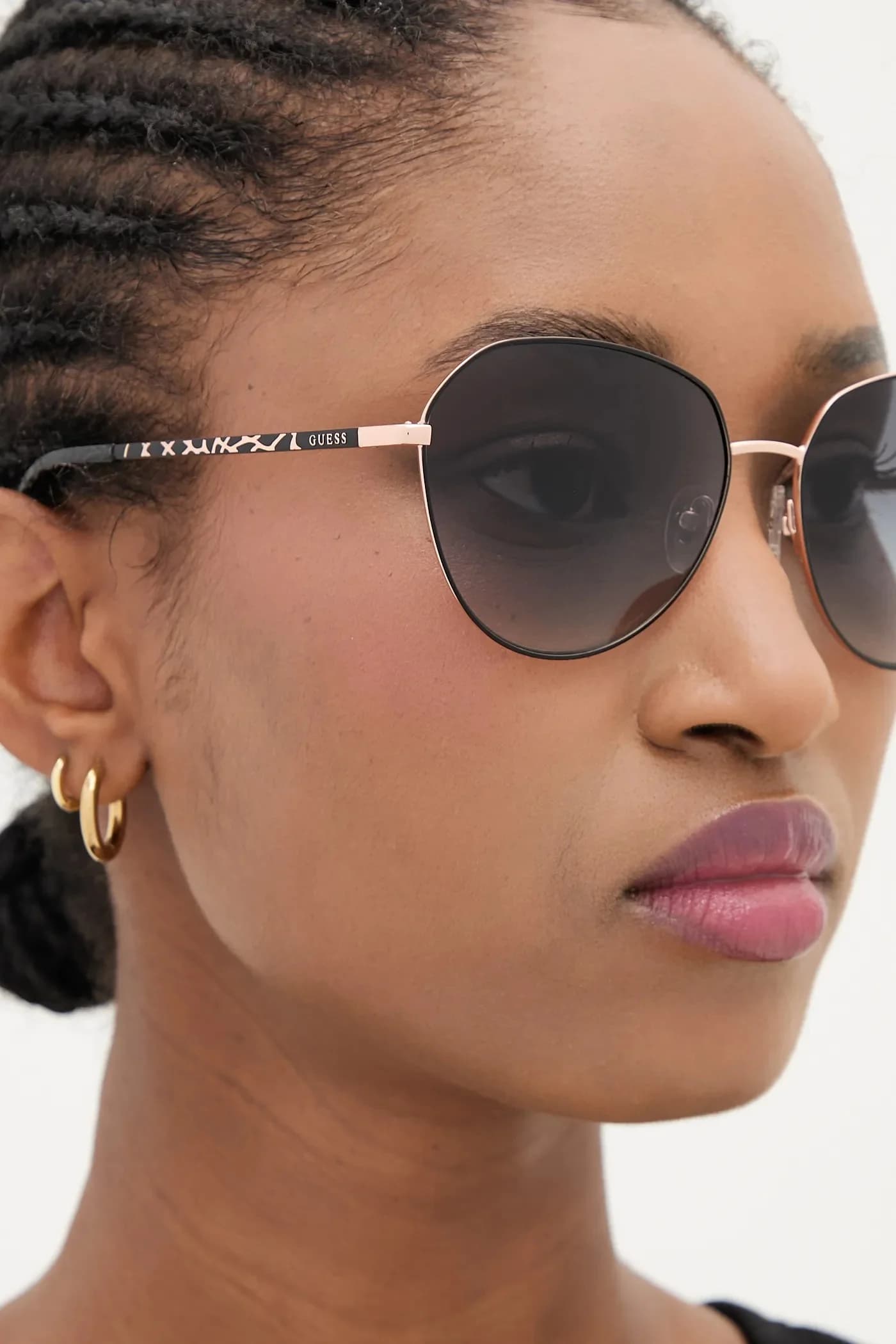 Солнцезащитные очки - фото 6