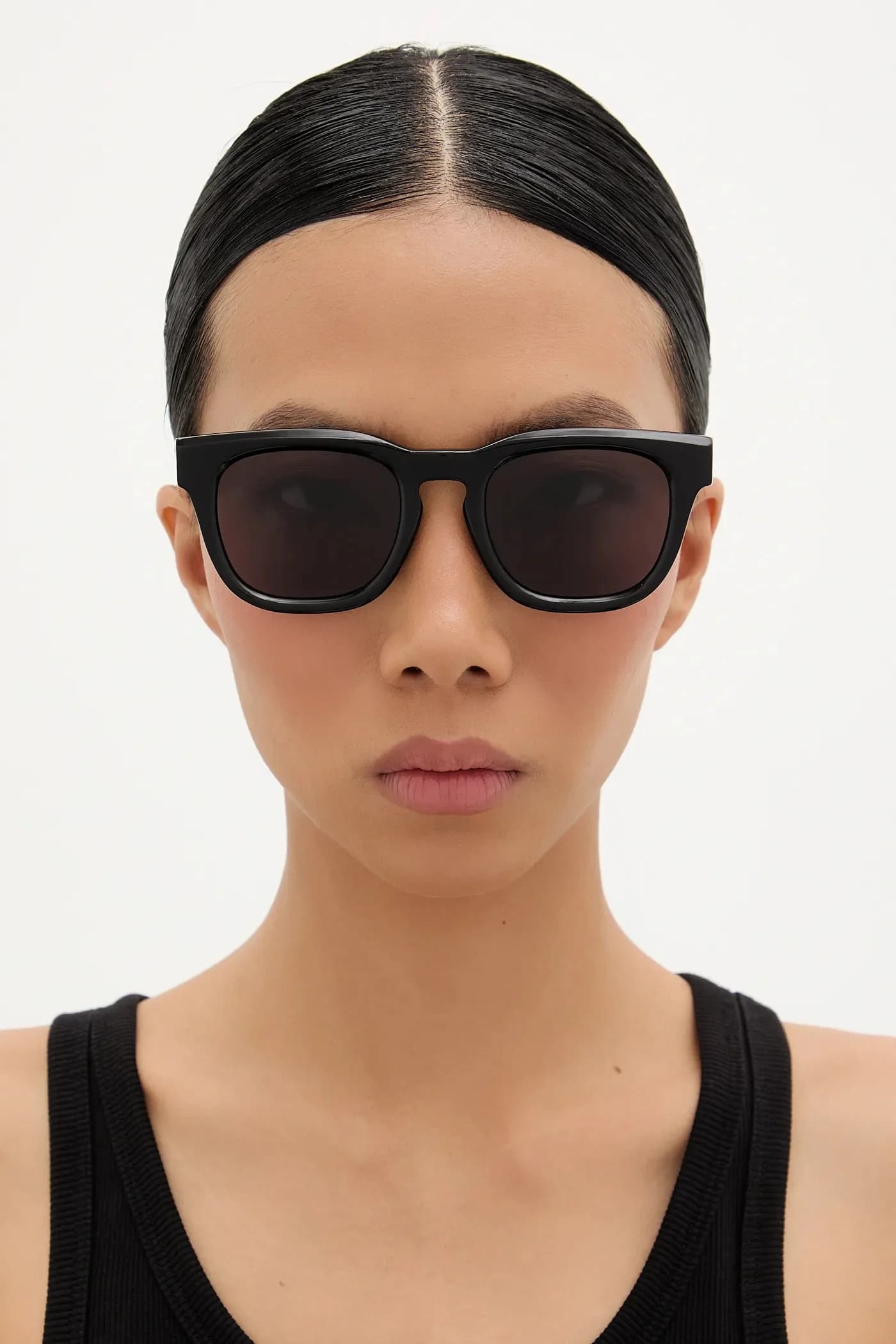 Солнцезащитные очки - фото 7