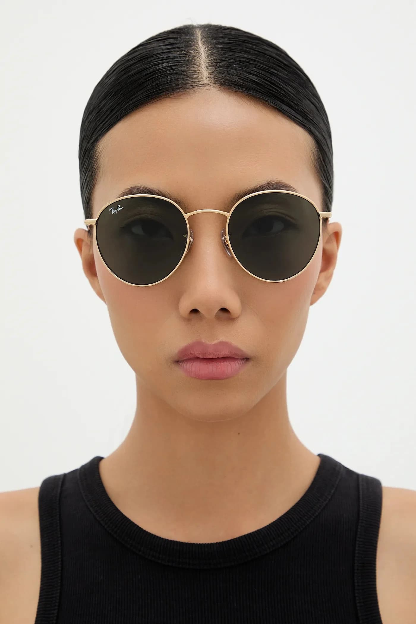 Солнцезащитные очки - фото 11